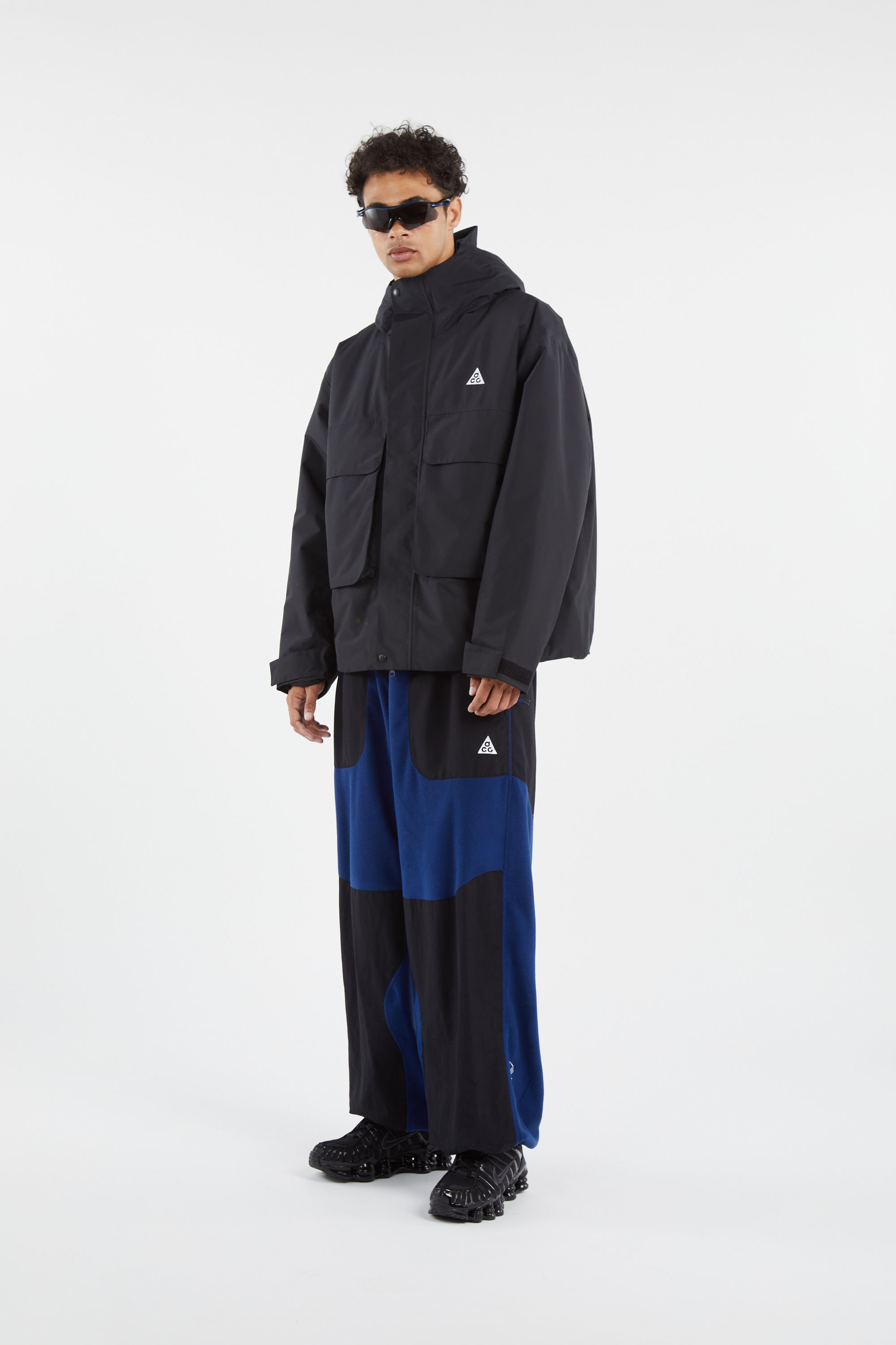 Lightweight quilted padded jacket with high neck Black