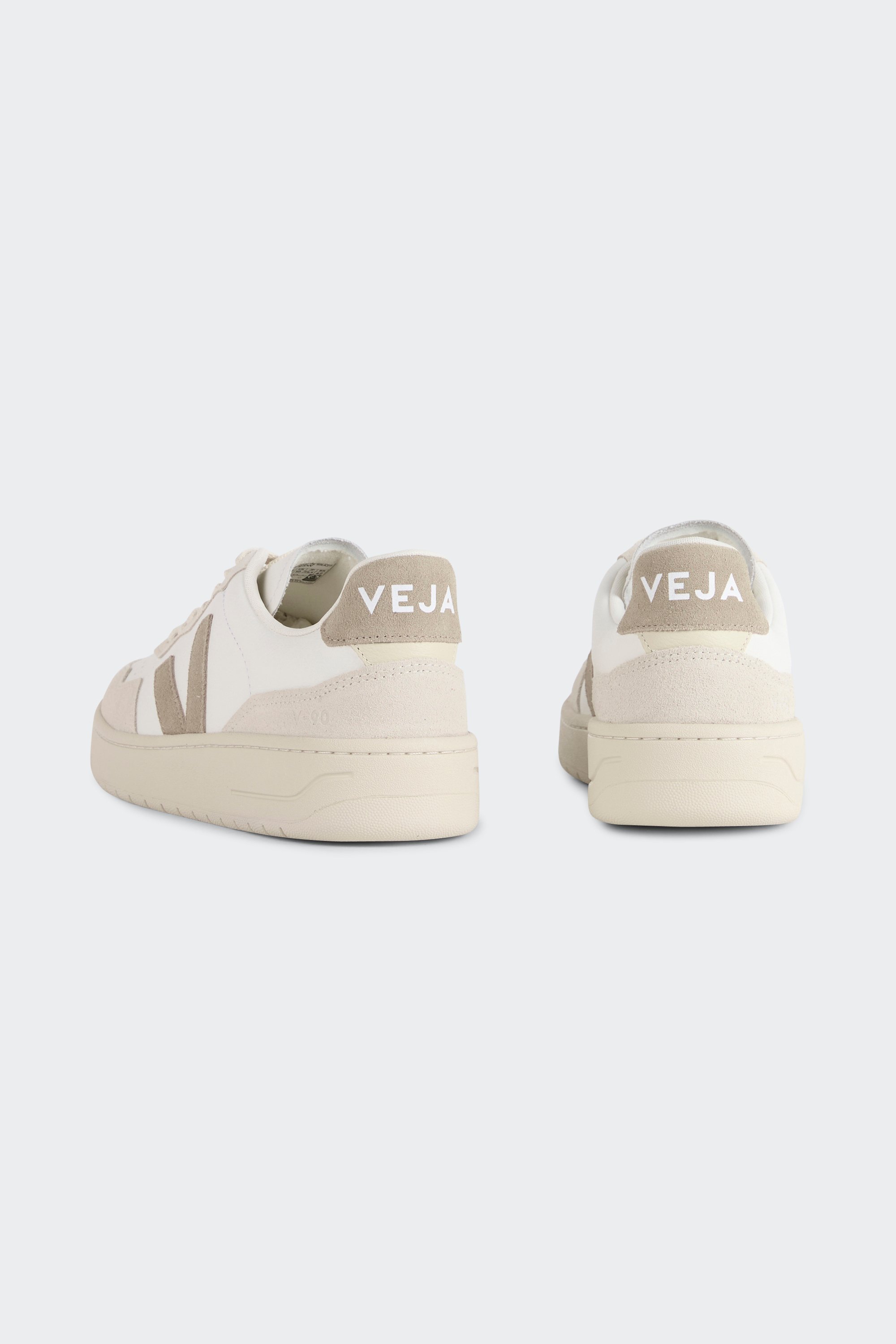 Baskets | Blanc by VEJA Baskets Blanc