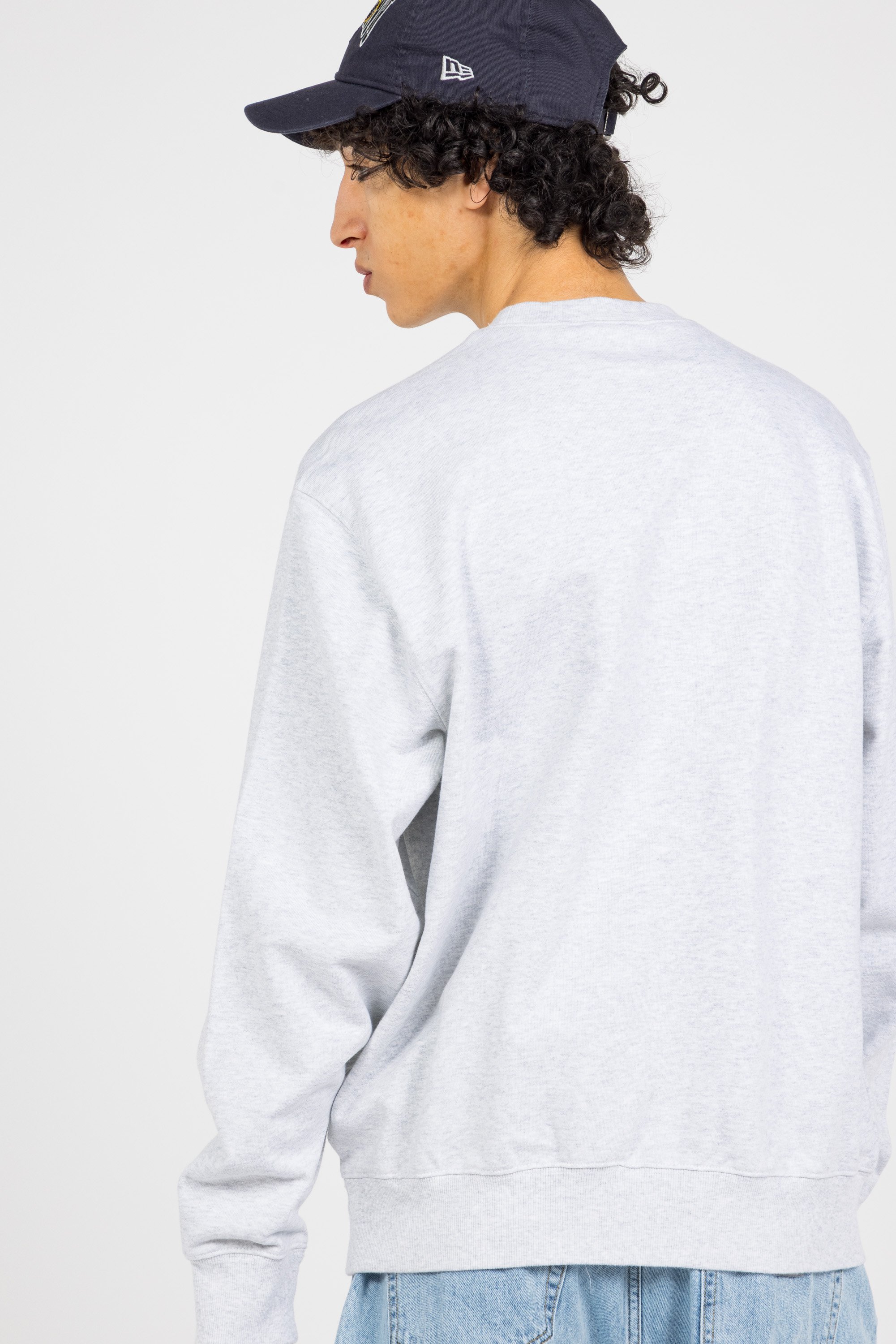 【Carhartt】UNDERGROUND SWEATSHIRT R6146 Carhartt WIP Underground Sweatshirt, Ash Heather | Official