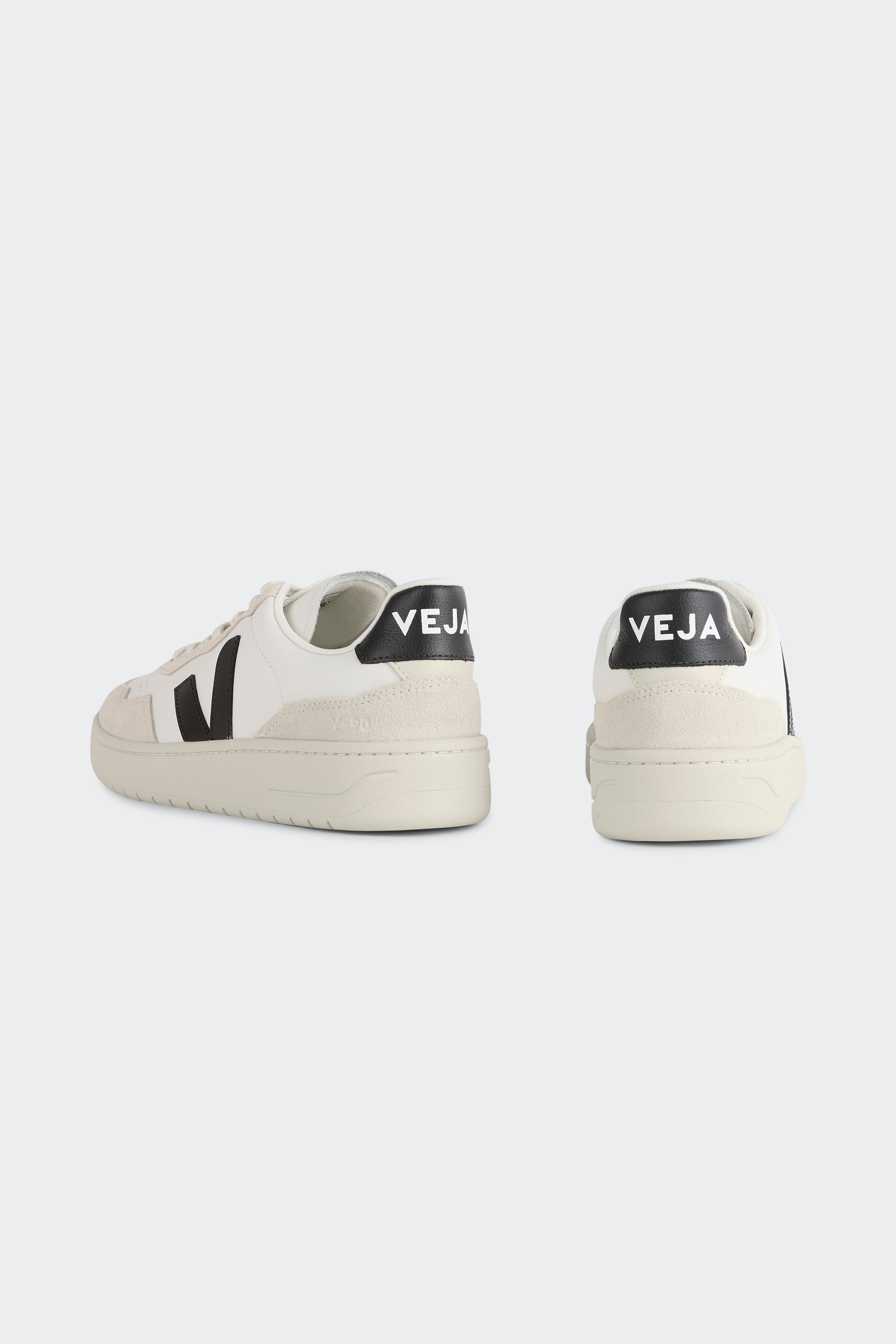 Baskets | Blanc by VEJA Baskets Blanc