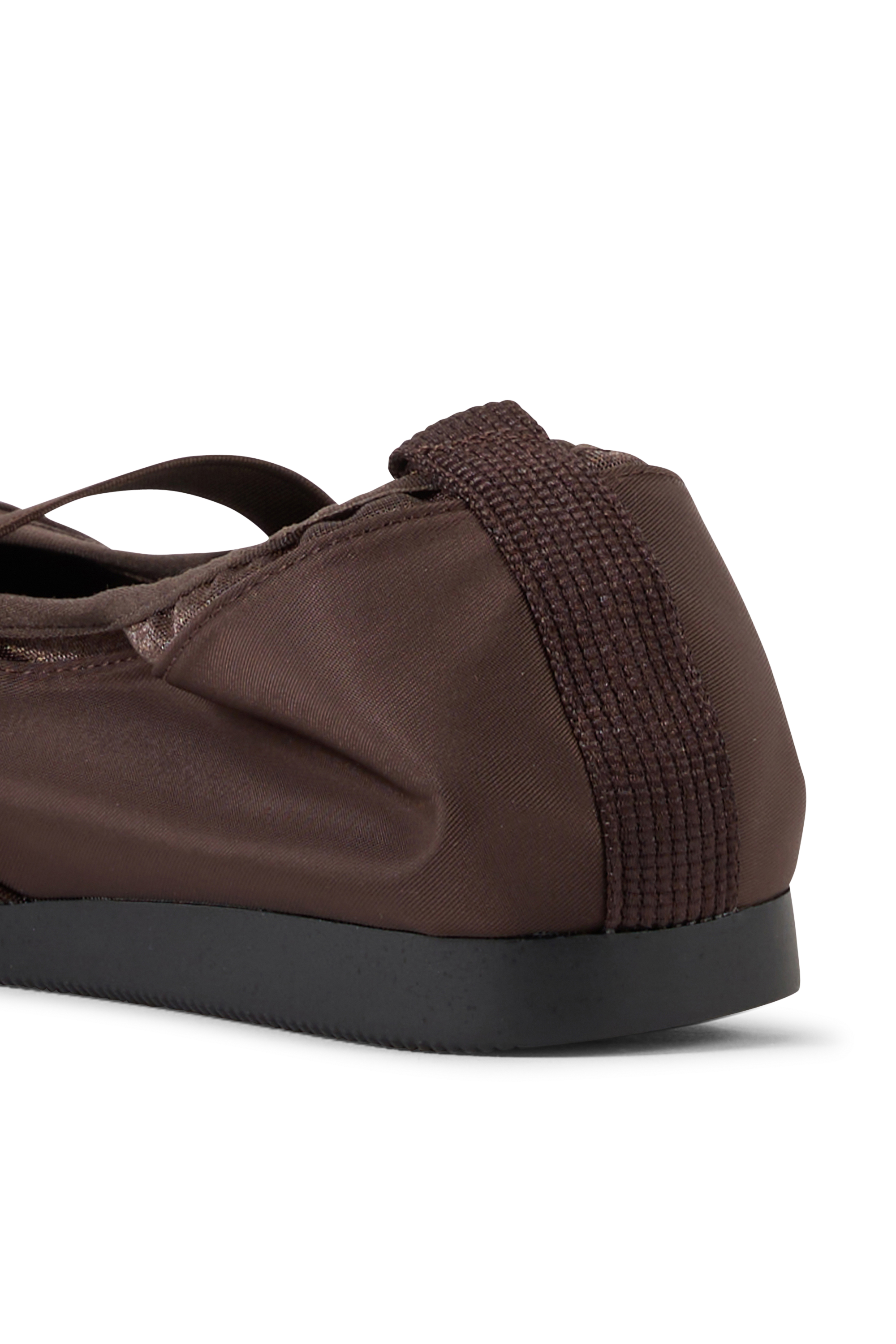 Ballet flats Brown