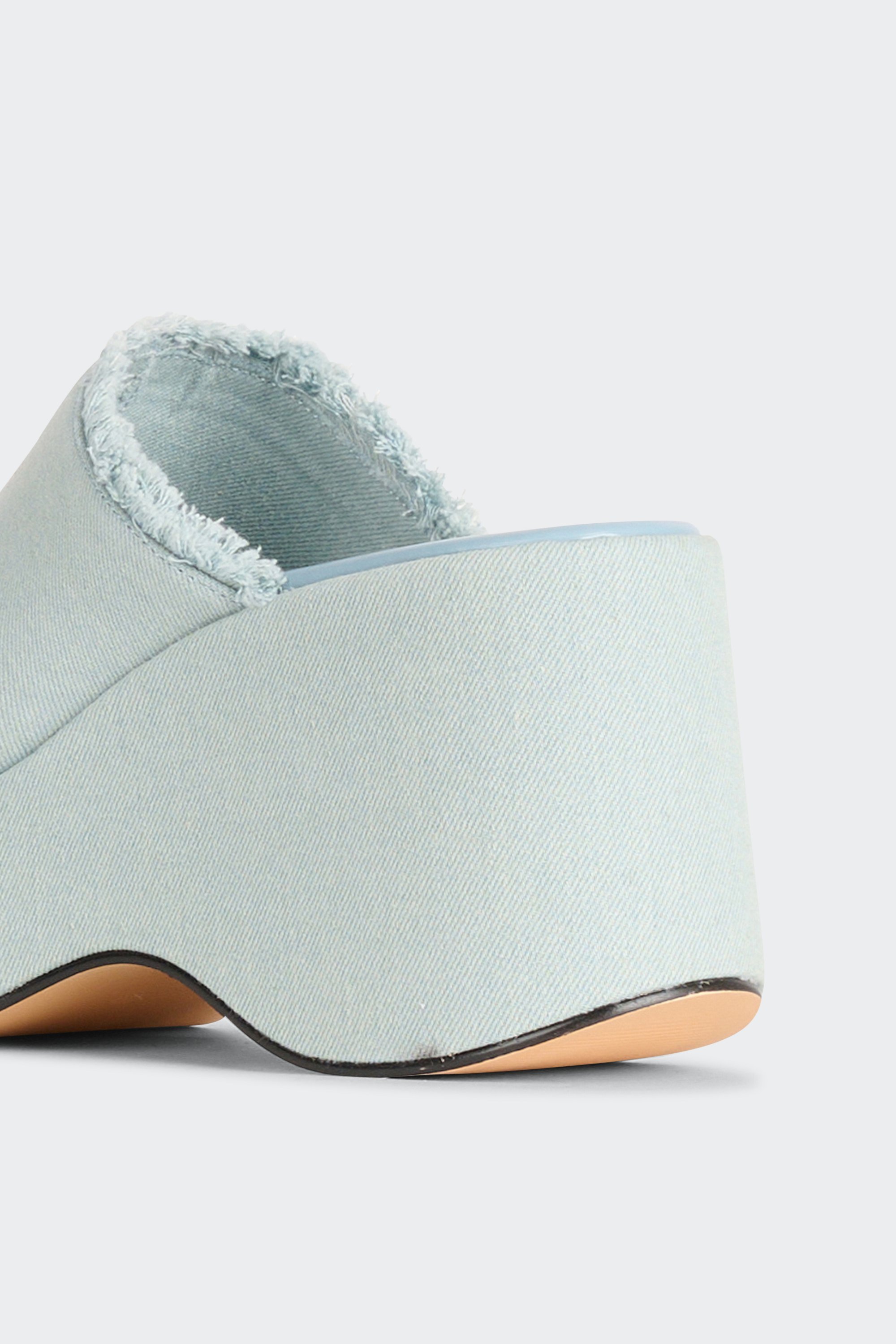 Slippers | Blue by BUFFALO Slippers Blue