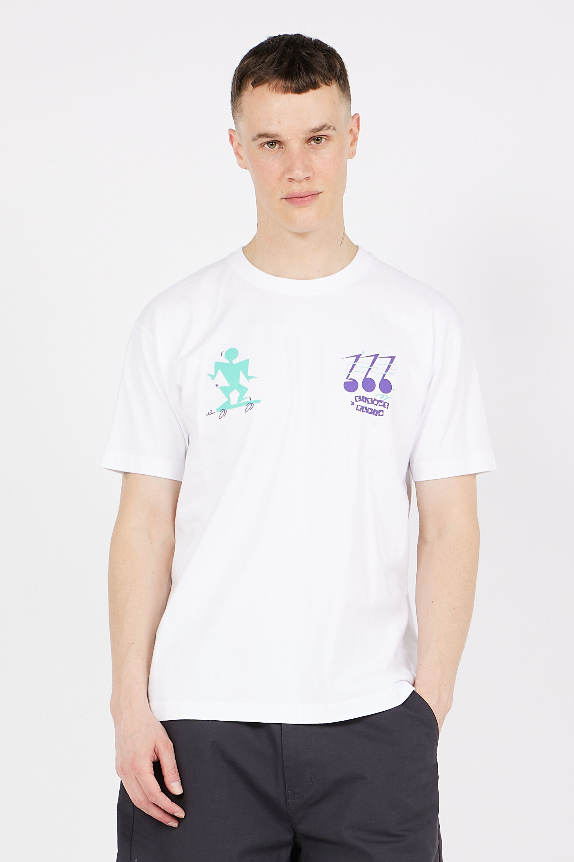 T-shirt White
