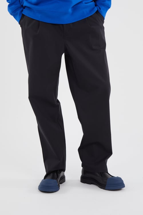 NEW BALANCE Pantalon Noir