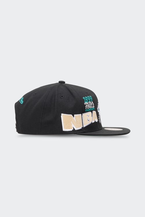 MITCHELL & NESS Casquette Noir