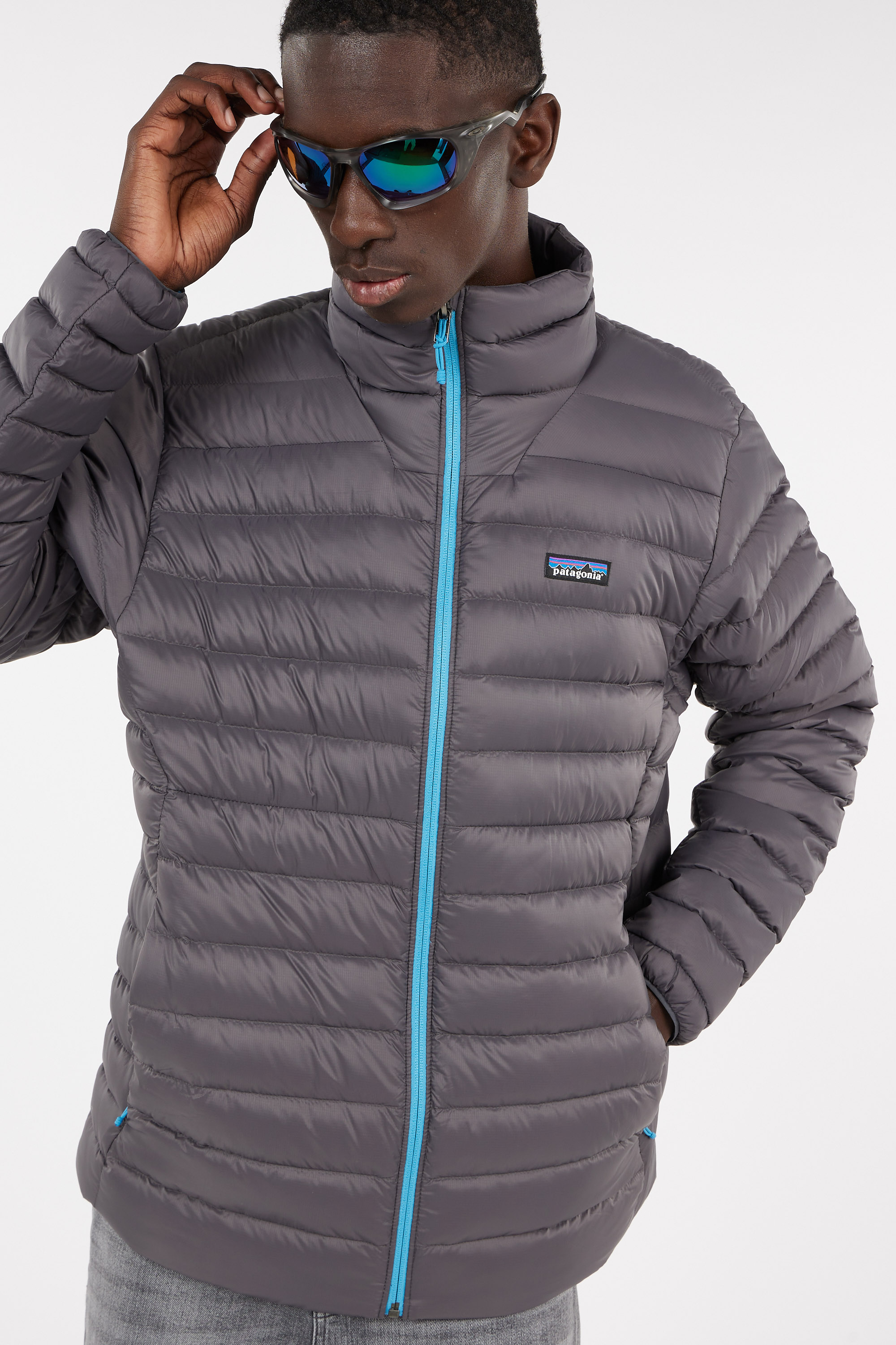 Lightweight quilted padded jacket with high neck Grey