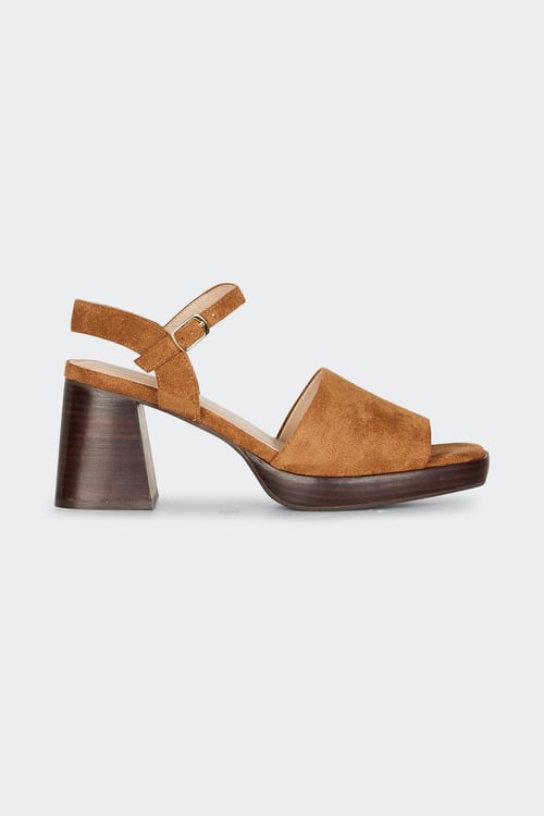VANESSA WU Sandales Marron