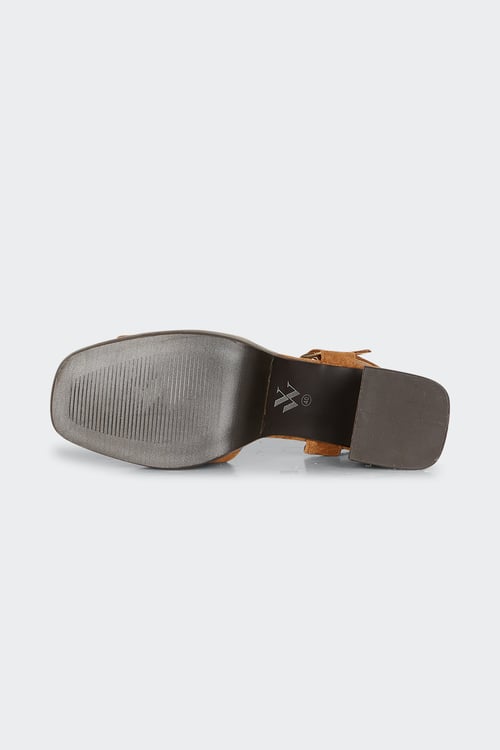 VANESSA WU Sandales Marron