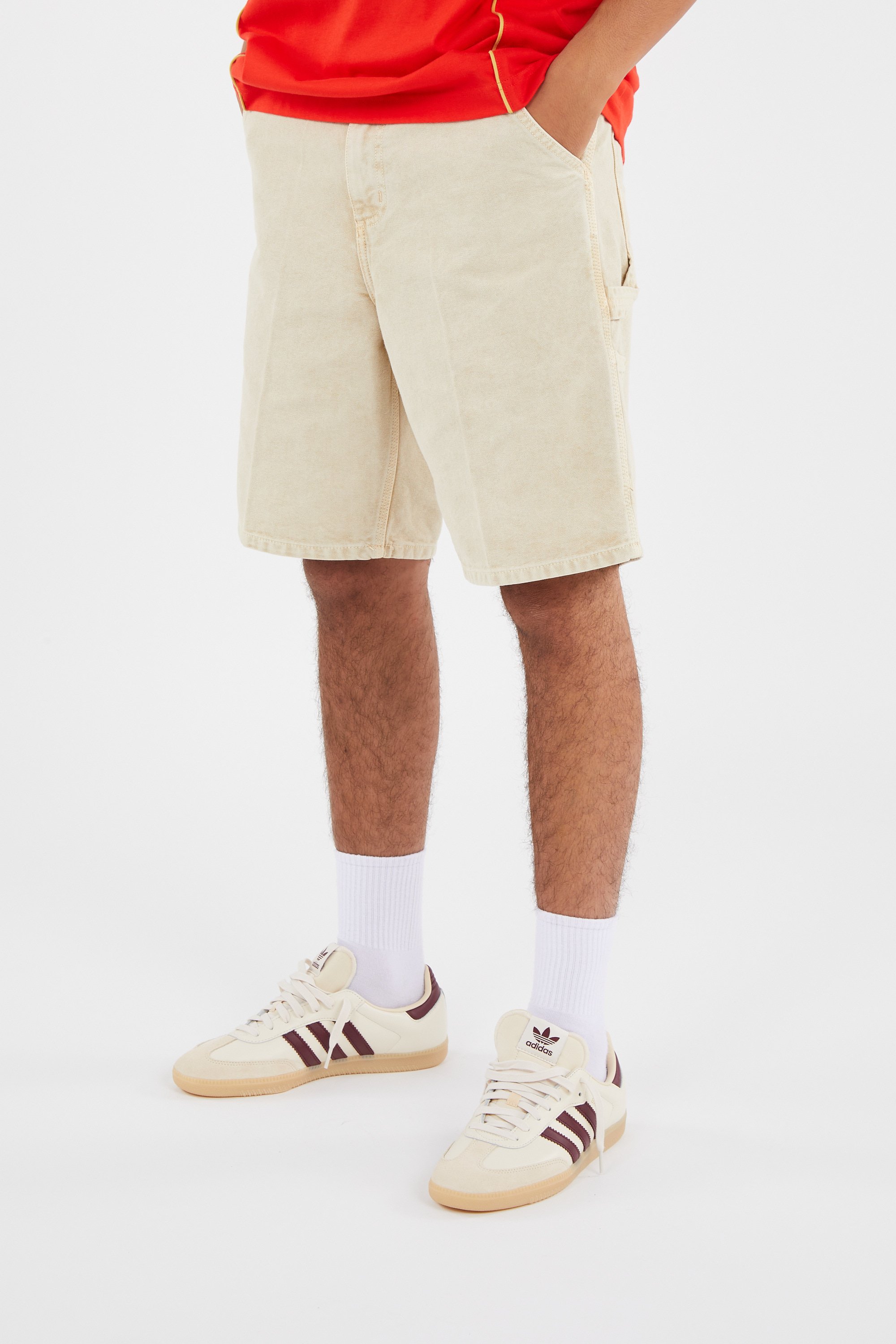 Short Beige