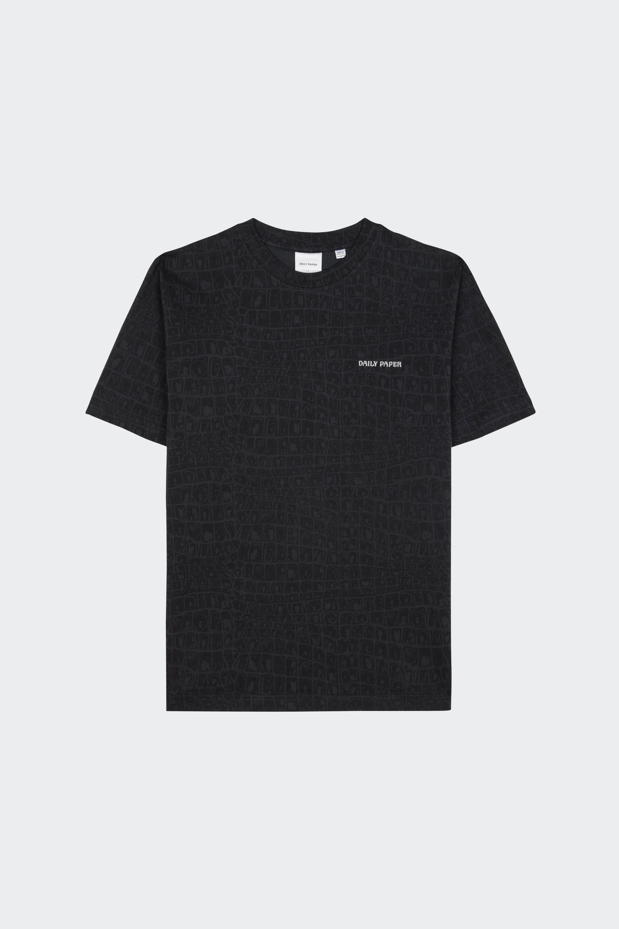 T-shirt | Black by DAILY PAPER T-shirt Black