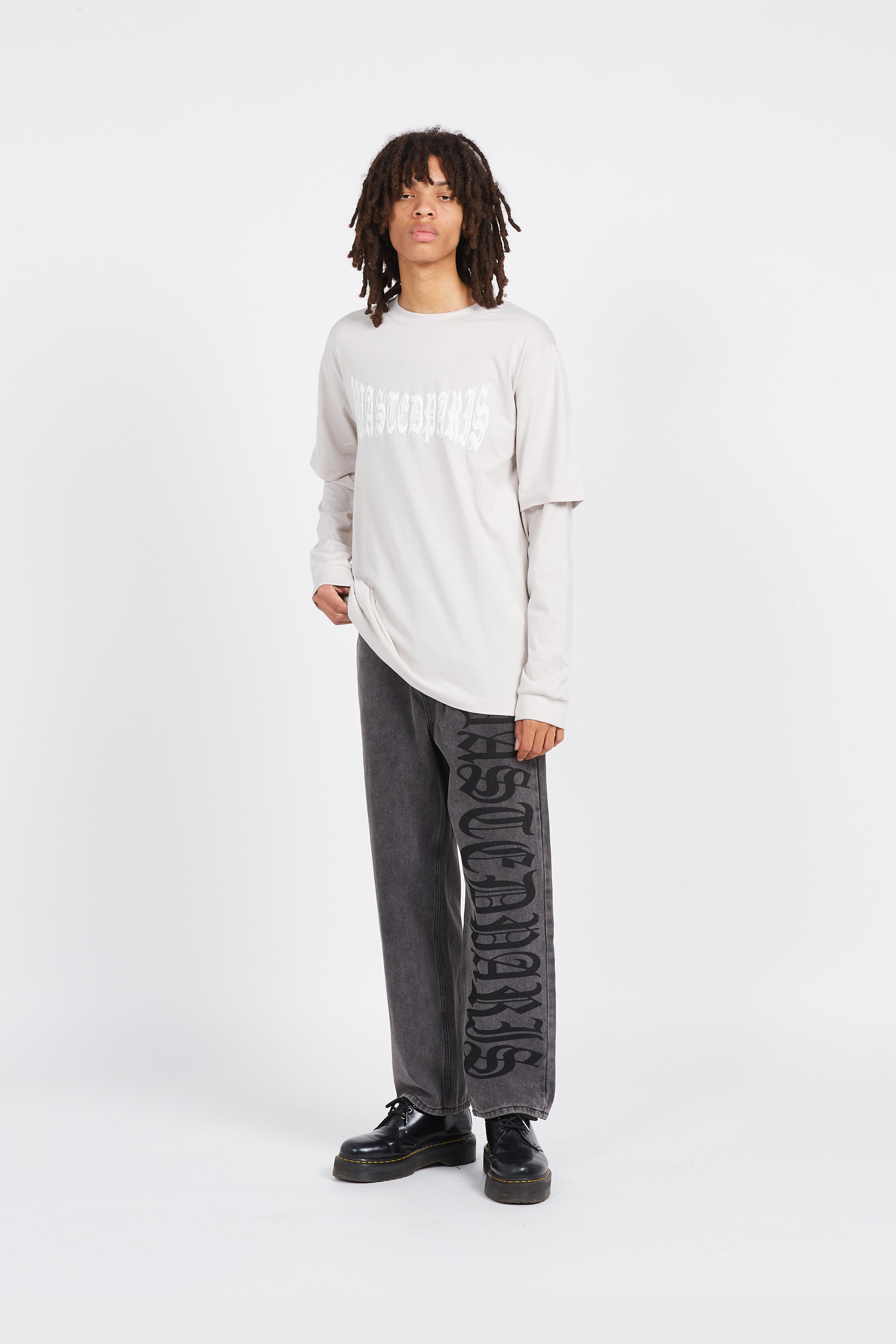 T-shirt White