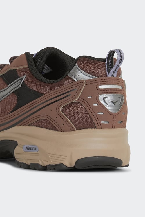 MIZUNO Baskets Marron