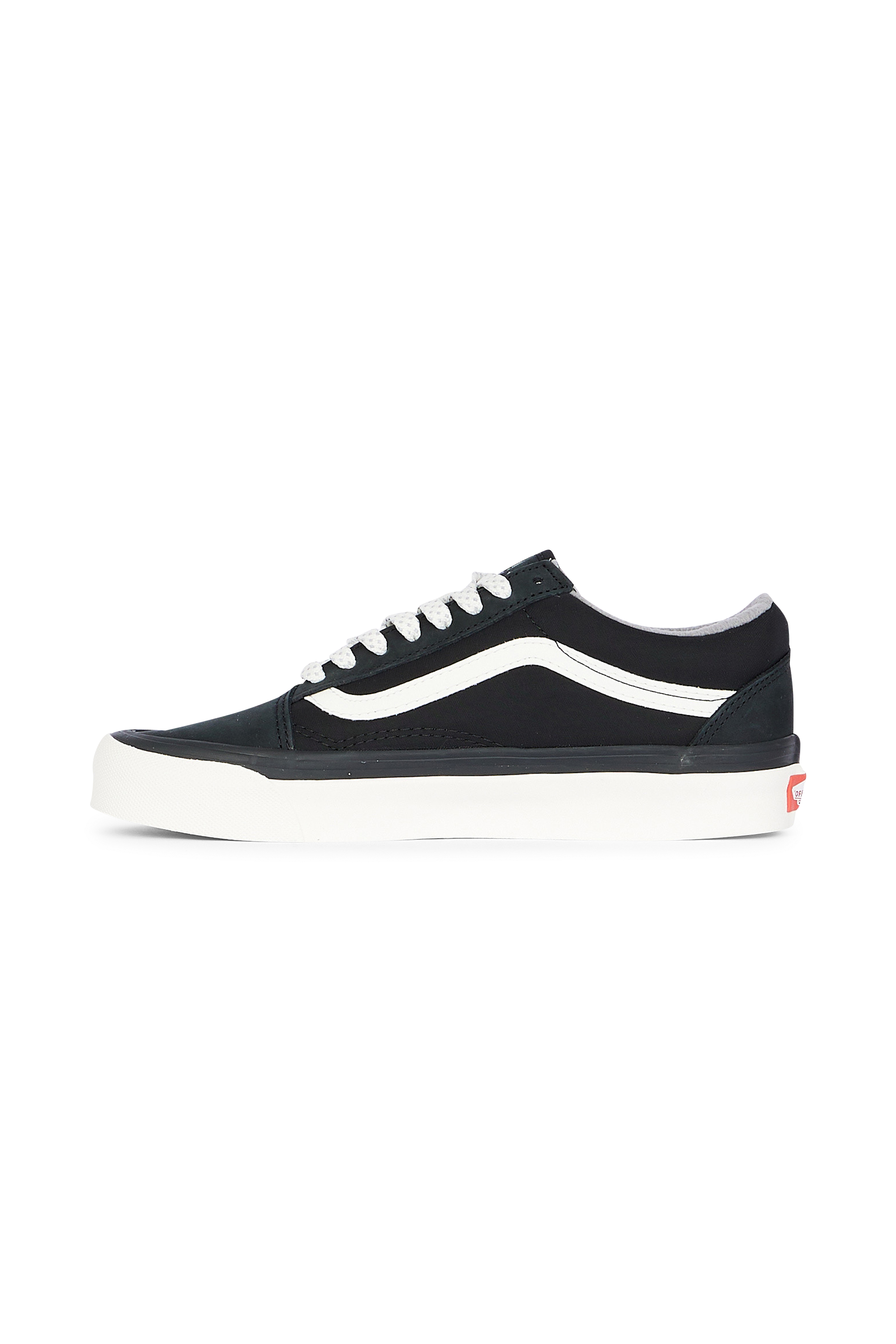 Sneakers | Black VANS Women