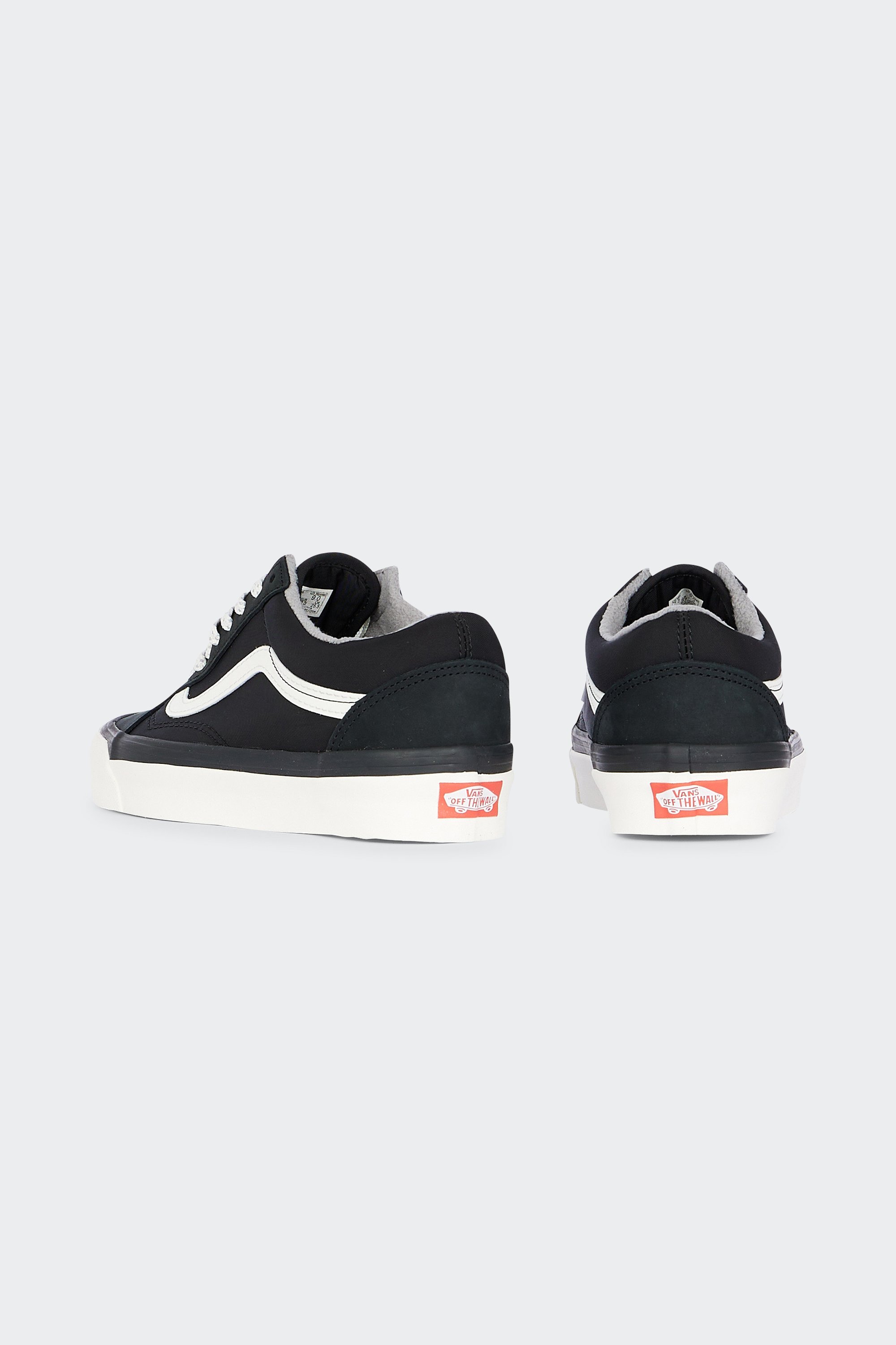 Sneakers | Black by VANS Sneakers Black