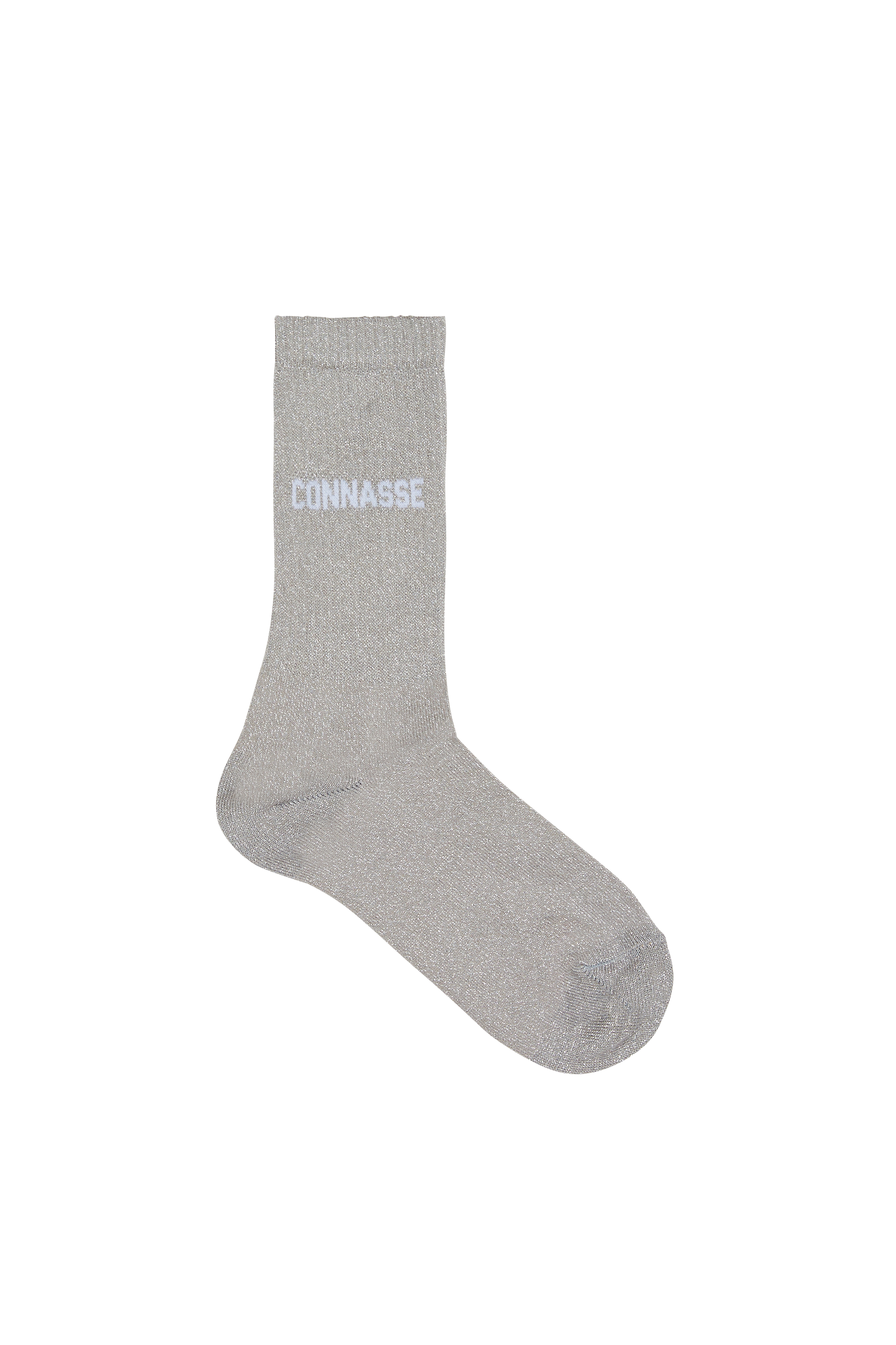 - Ribbed finishes
- Jacquard lettering
- Mixed iridescent threads Beige