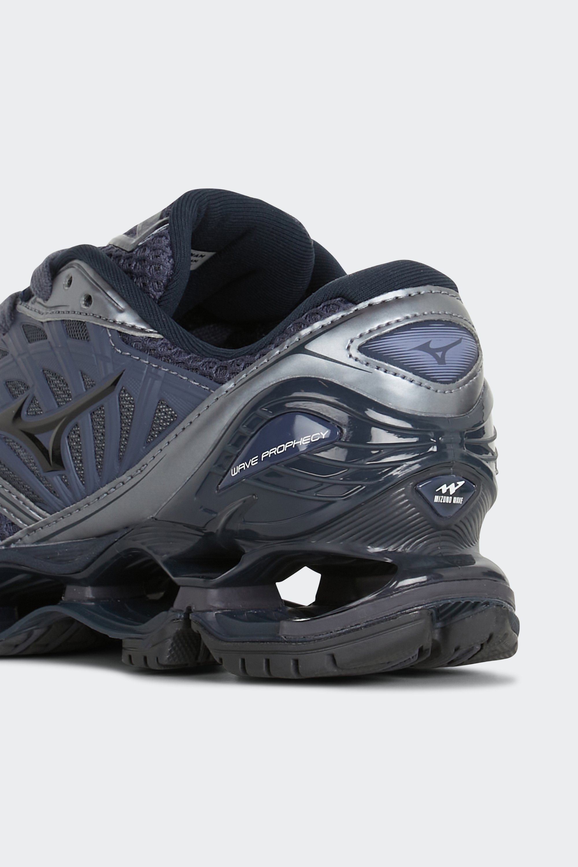 Baskets | Gris by MIZUNO Baskets Gris