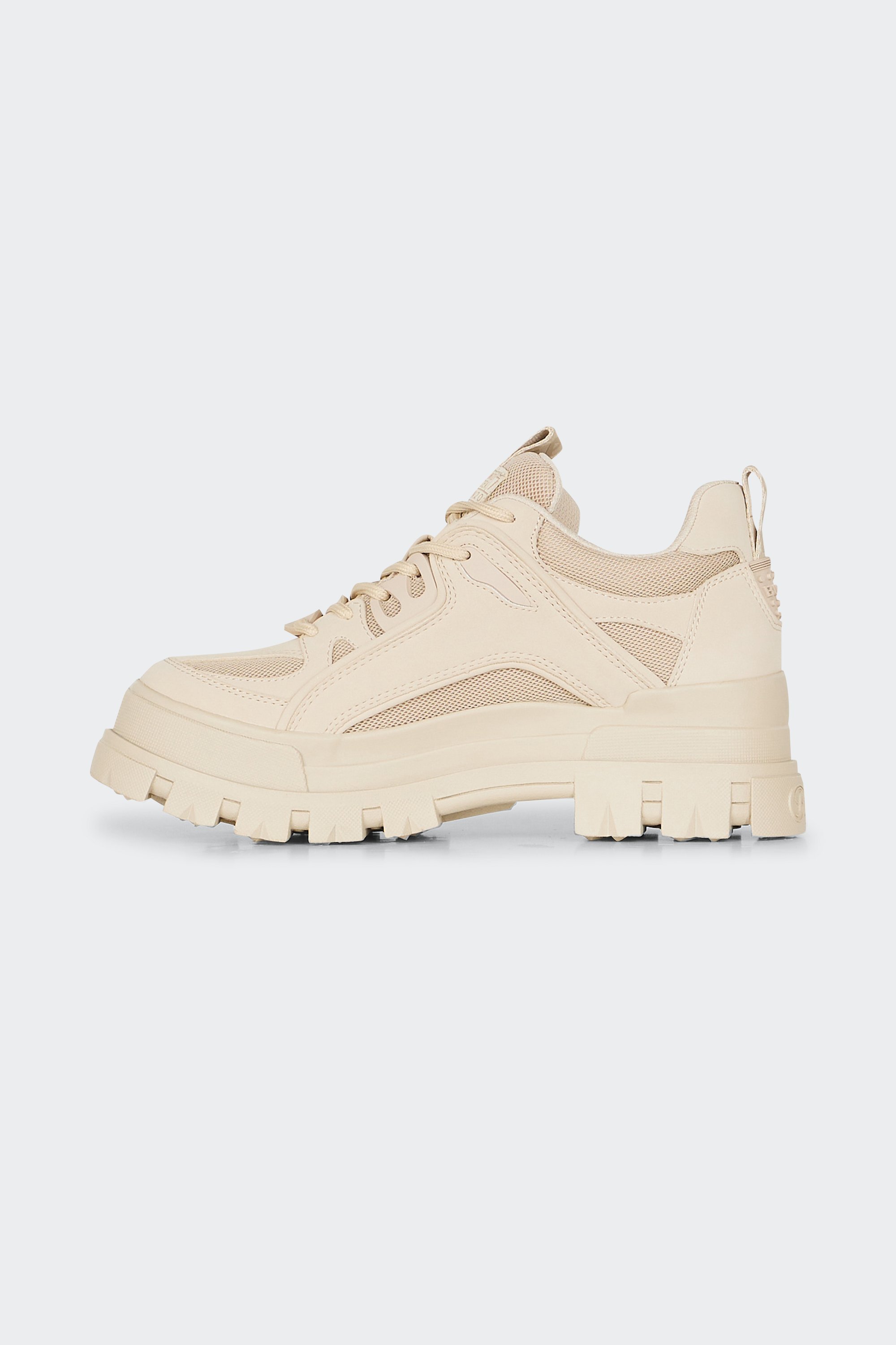 Sneakers | Beige by BUFFALO Sneakers Beige