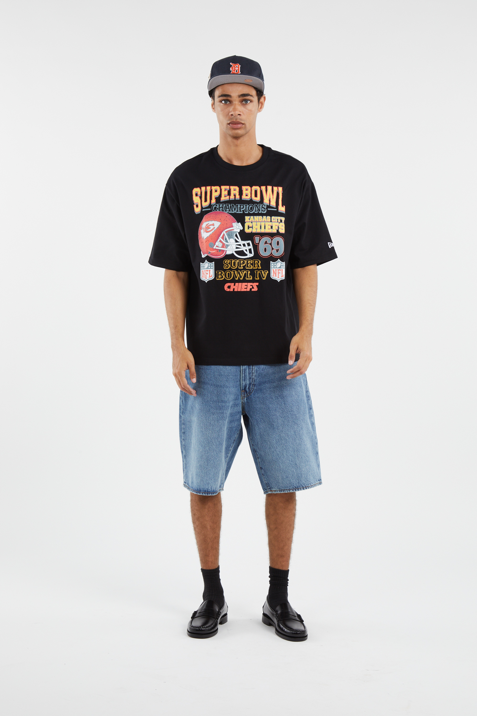 Regular-fit round-neck cotton T-shirt Black