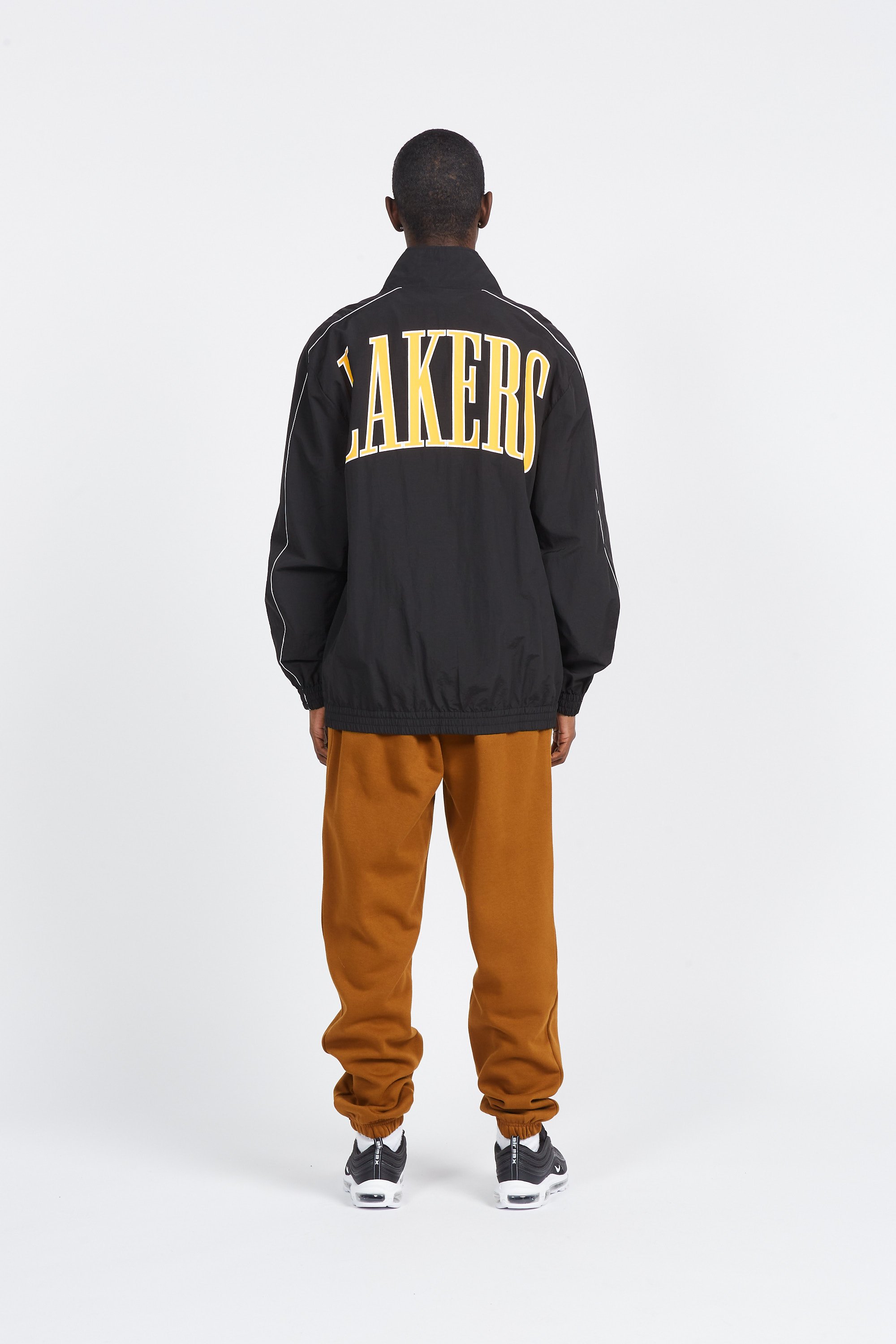 Jacket | Black by NEW ERA Jacket Black