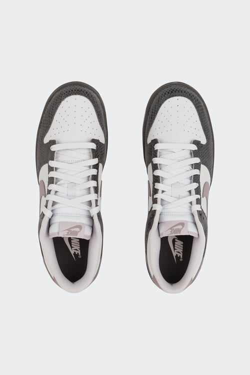 NIKE Sneakers Grey