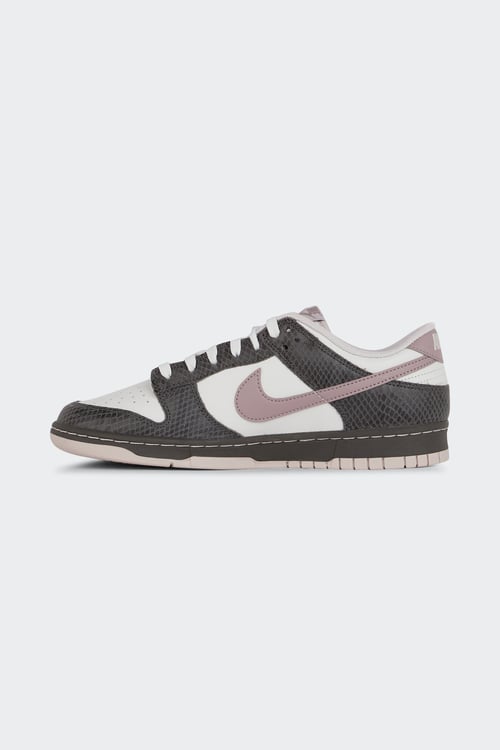 NIKE Sneakers Grey