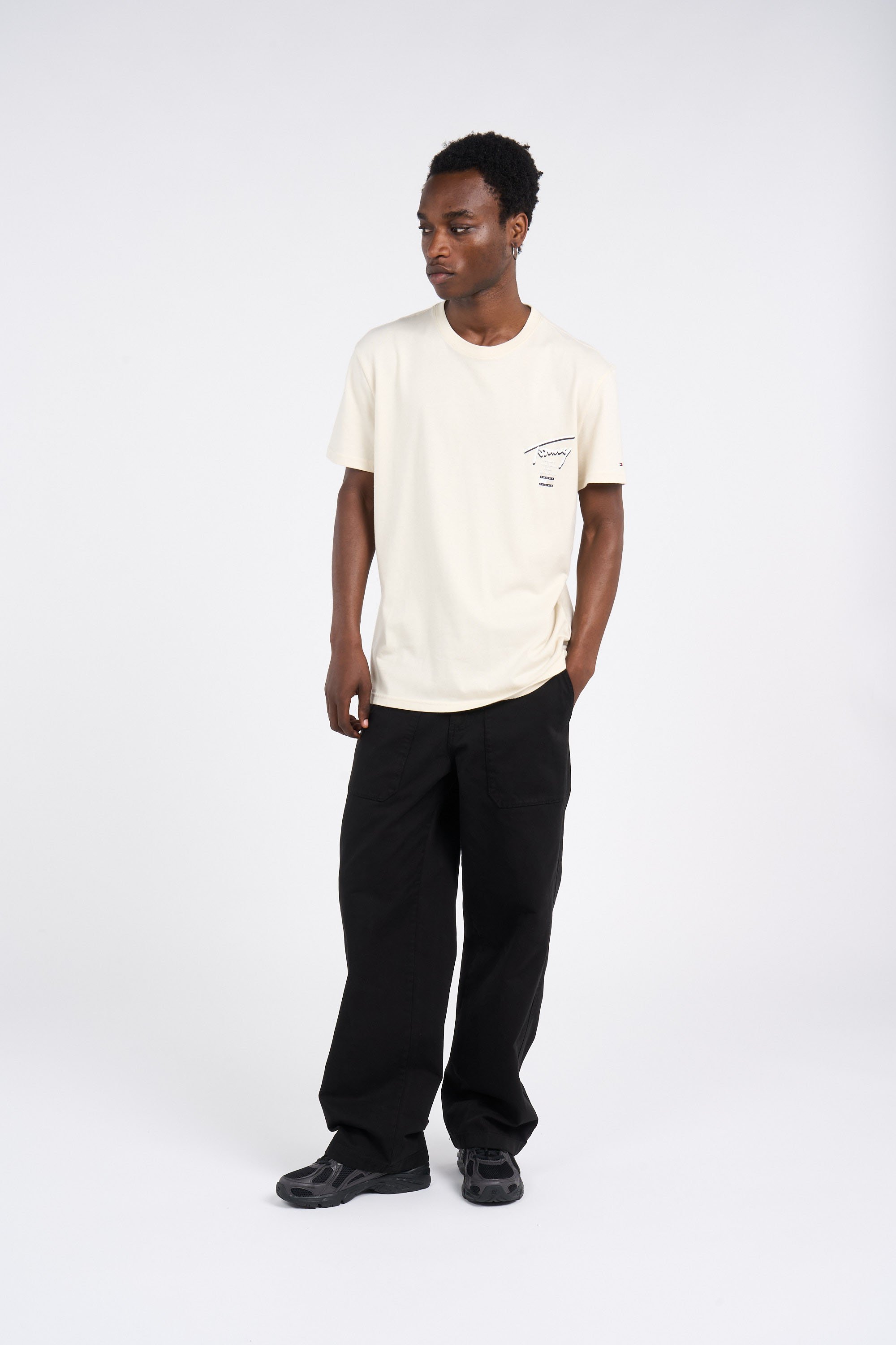 T-shirt | Beige by TOMMY JEANS T-shirt Beige