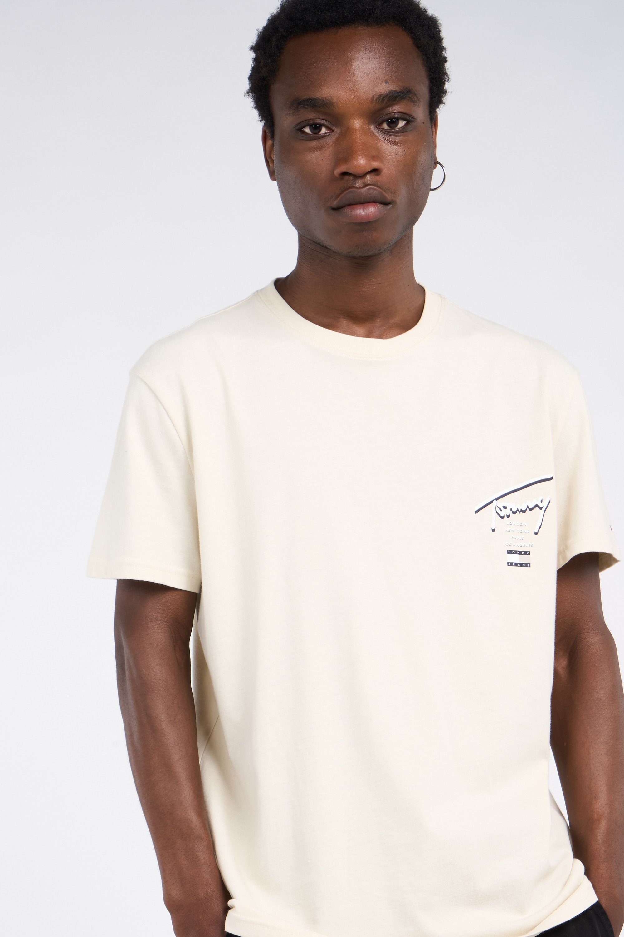 T-shirt | Beige by TOMMY JEANS T-shirt Beige