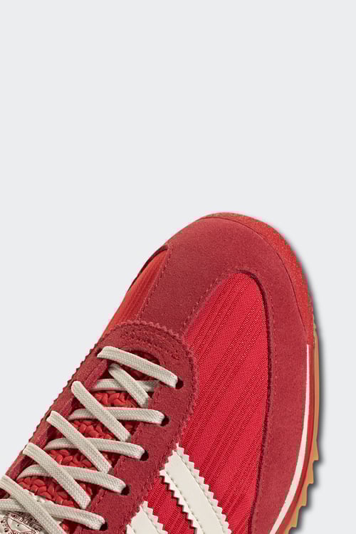 ADIDAS Baskets Rouge