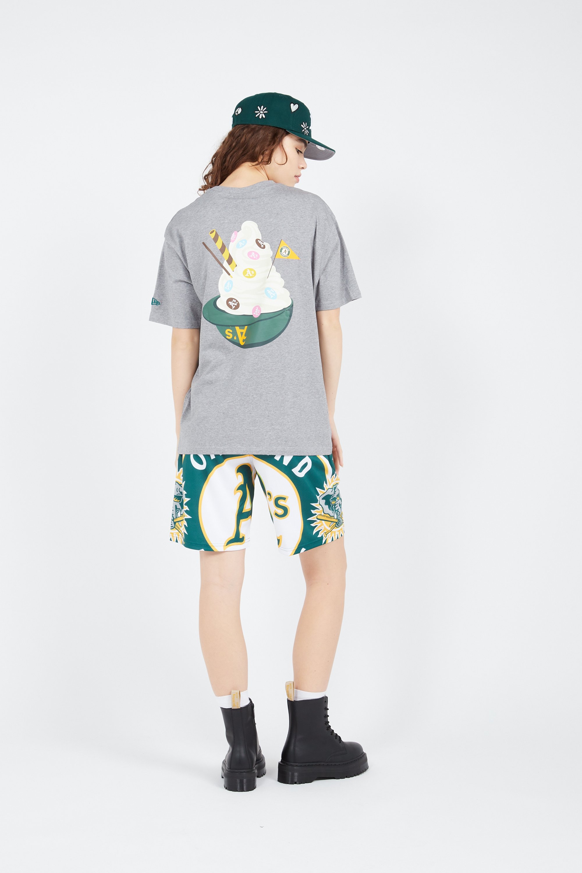 Short | Vert by NEW ERA Short Vert