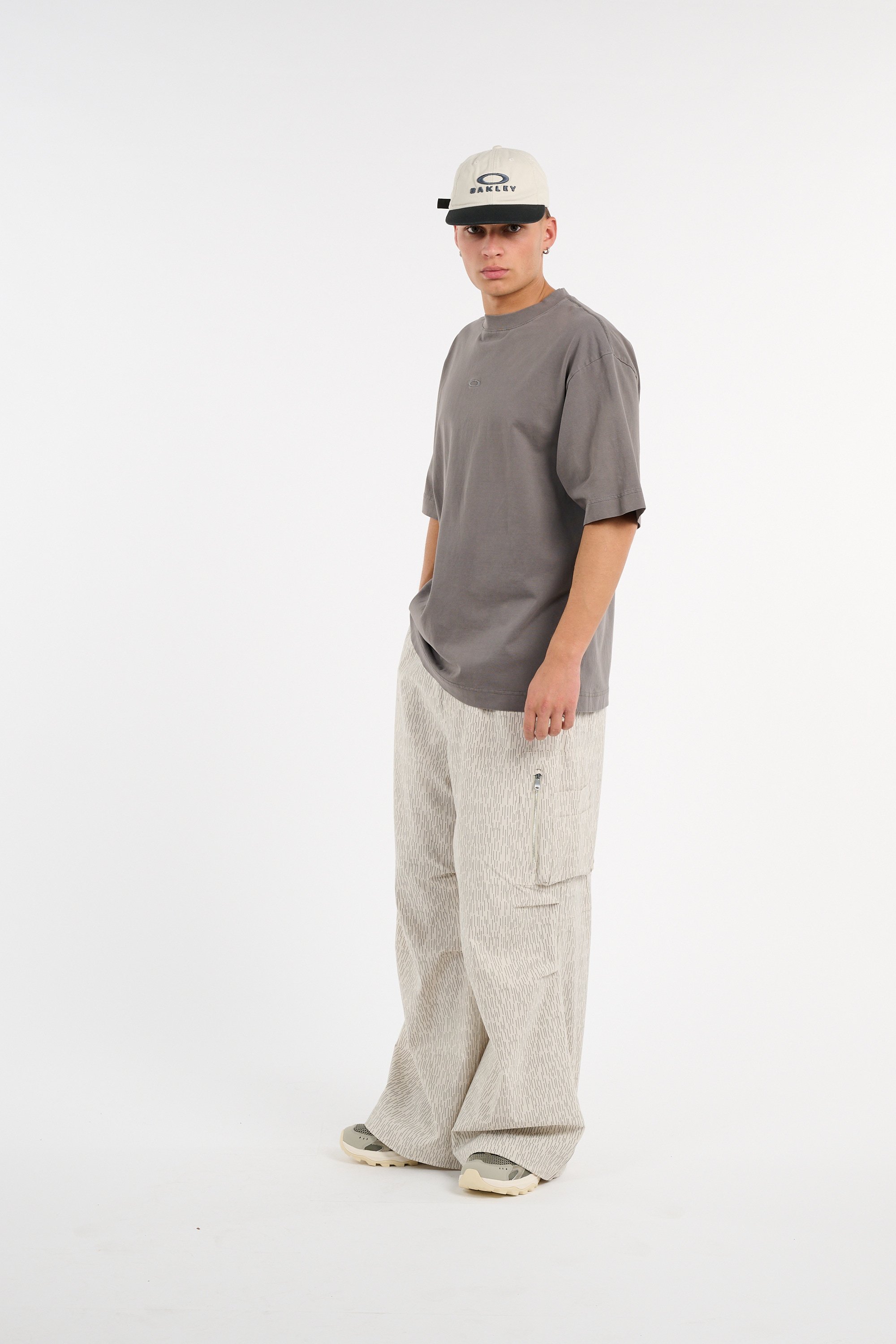 Regular-fit round-neck cotton T-shirt OAKLEY Grey