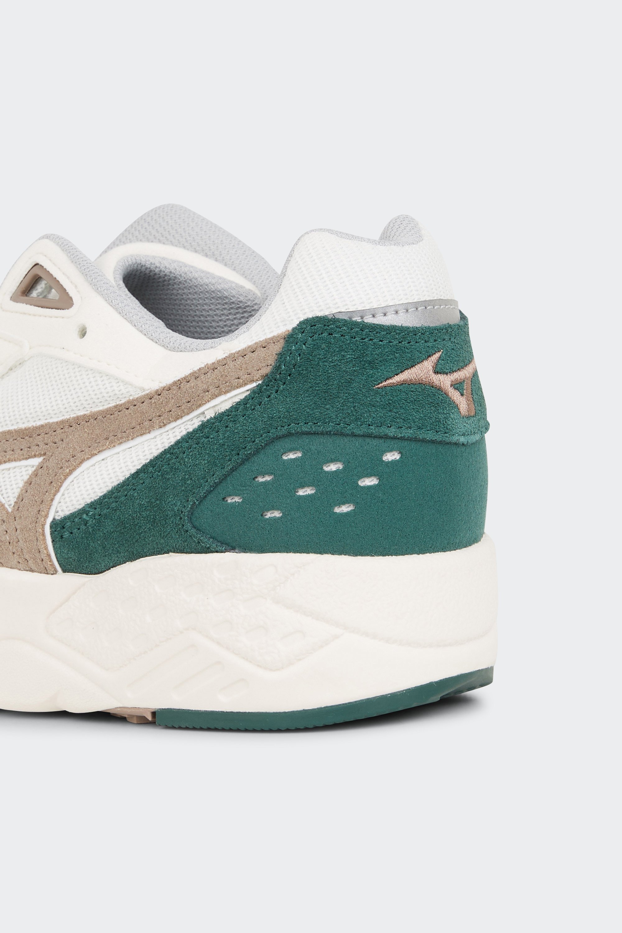 Baskets  | Blanc by MIZUNO Baskets  Blanc