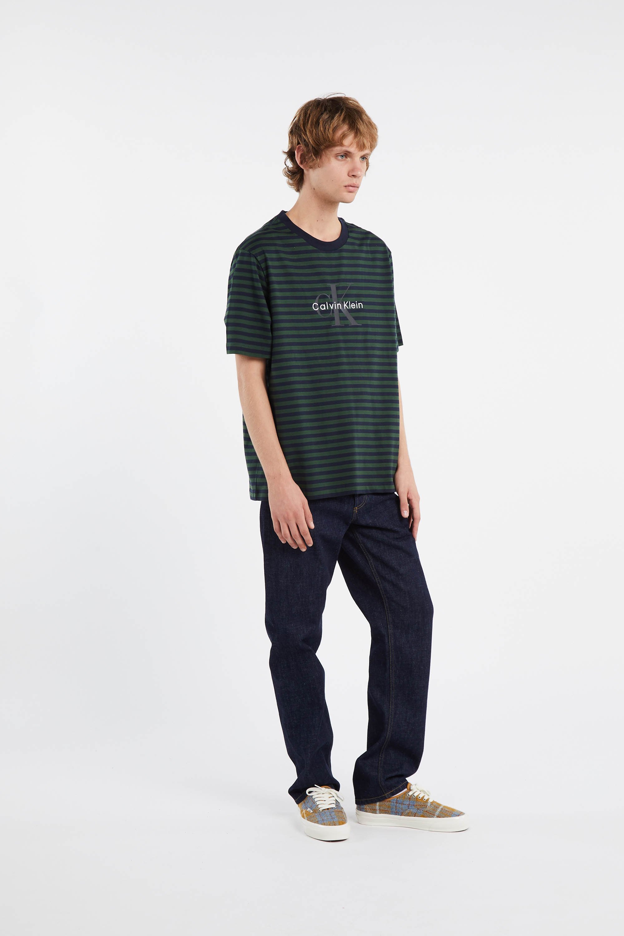 Regular-fit round-neck cotton T-shirt | Green by CALVIN KLEIN Regular-fit round-neck cotton T-shirt Green