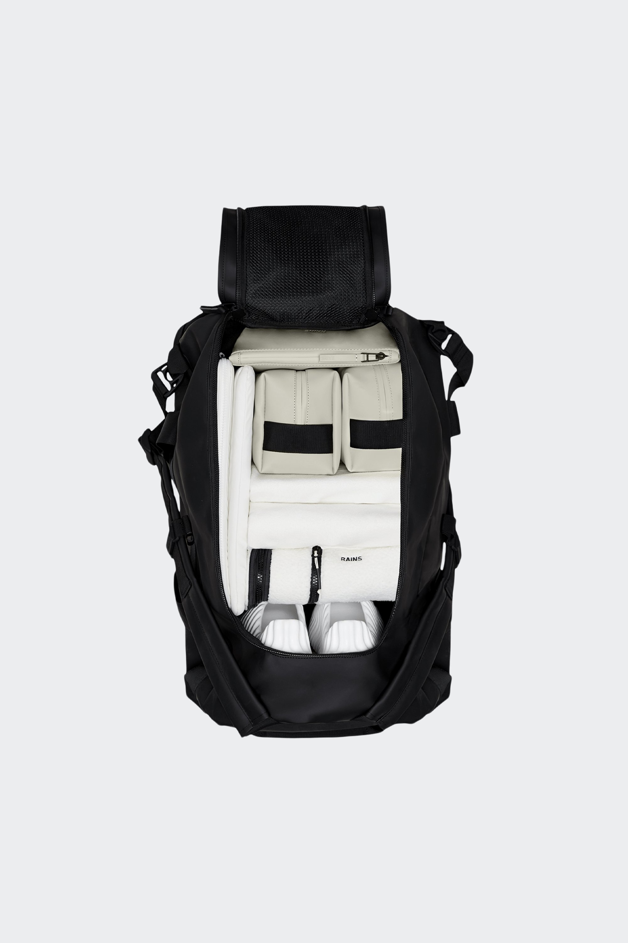 Travel bag | Black by RAINS Travel bag Black