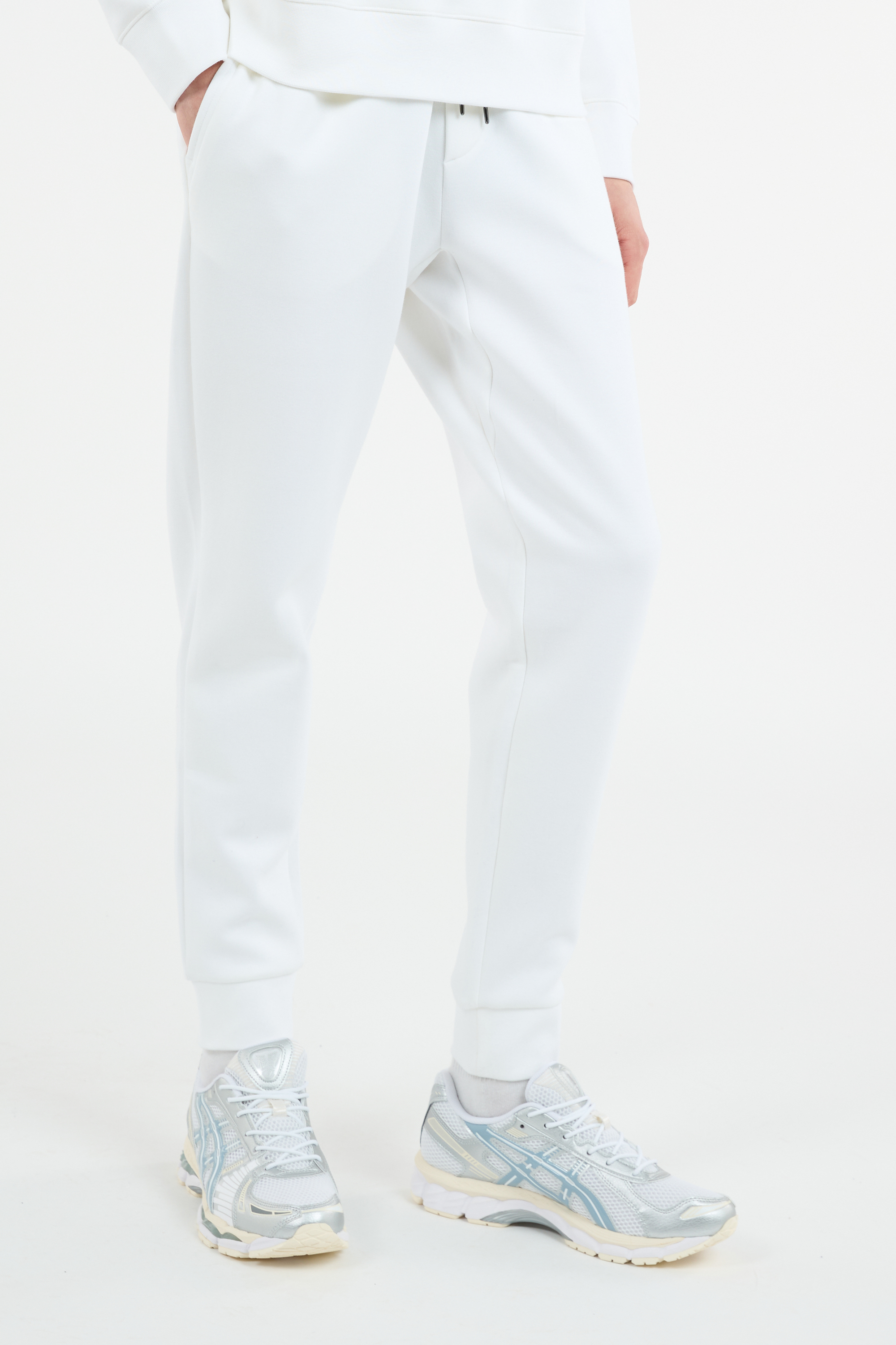 Joggers White