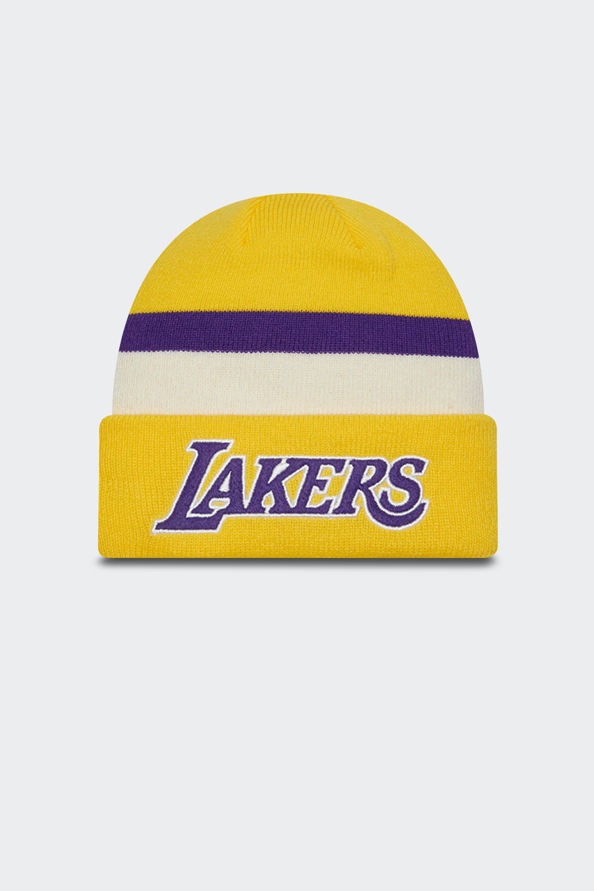 - Classic folded beanie
- Made of ribbed material
- Topstitching on the top
- Embroidered logo sewn on the front | Yellow by NEW ERA - Classic folded beanie
- Made of ribbed material
- Topstitching on the top
- Embroidered logo sewn on the front Yellow