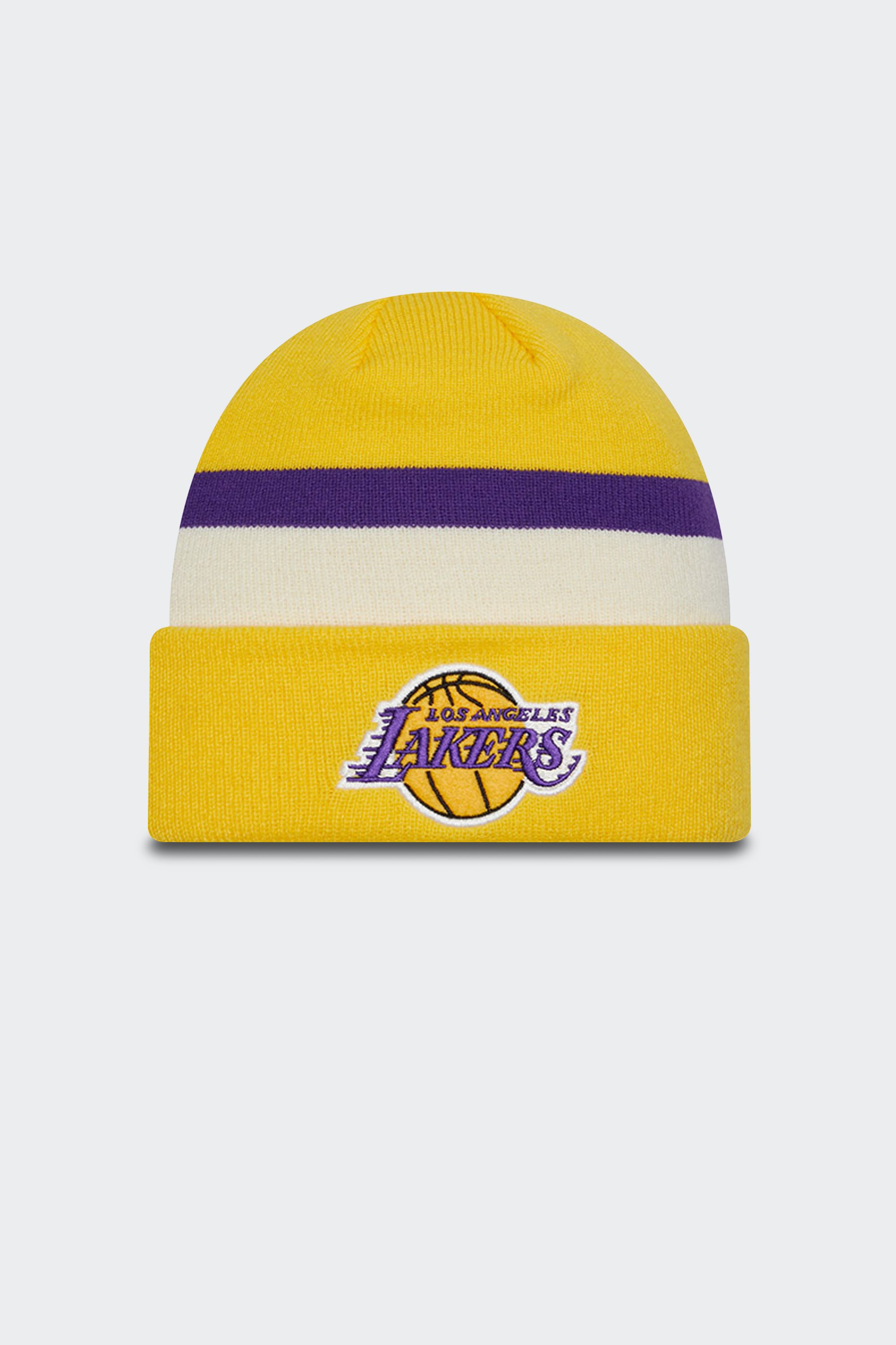 - Classic folded beanie
- Made of ribbed material
- Topstitching on the top
- Embroidered logo sewn on the front | Yellow by NEW ERA - Classic folded beanie
- Made of ribbed material
- Topstitching on the top
- Embroidered logo sewn on the front Yellow