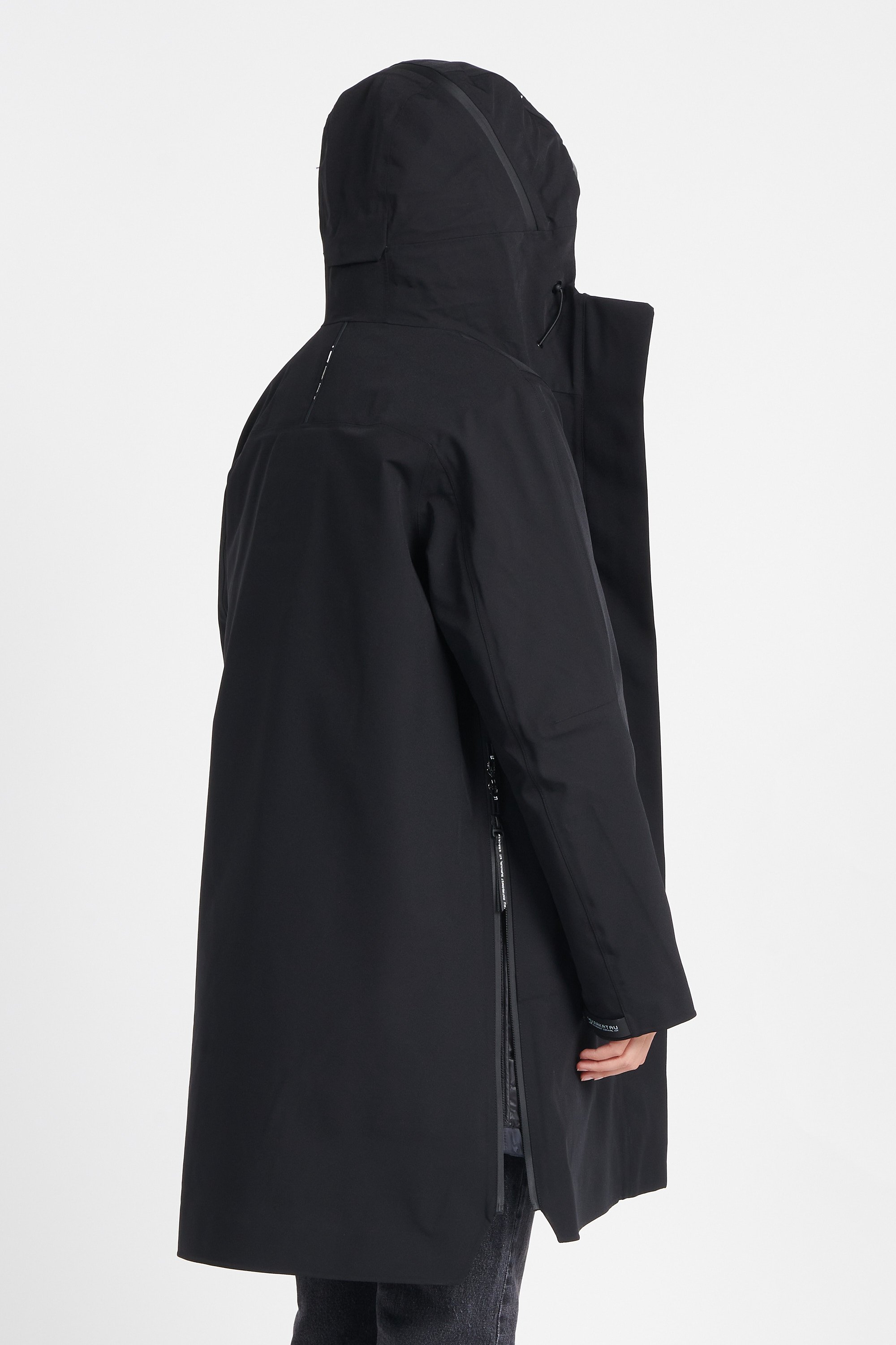 Parka | Black by KRAKATAU Parka Black