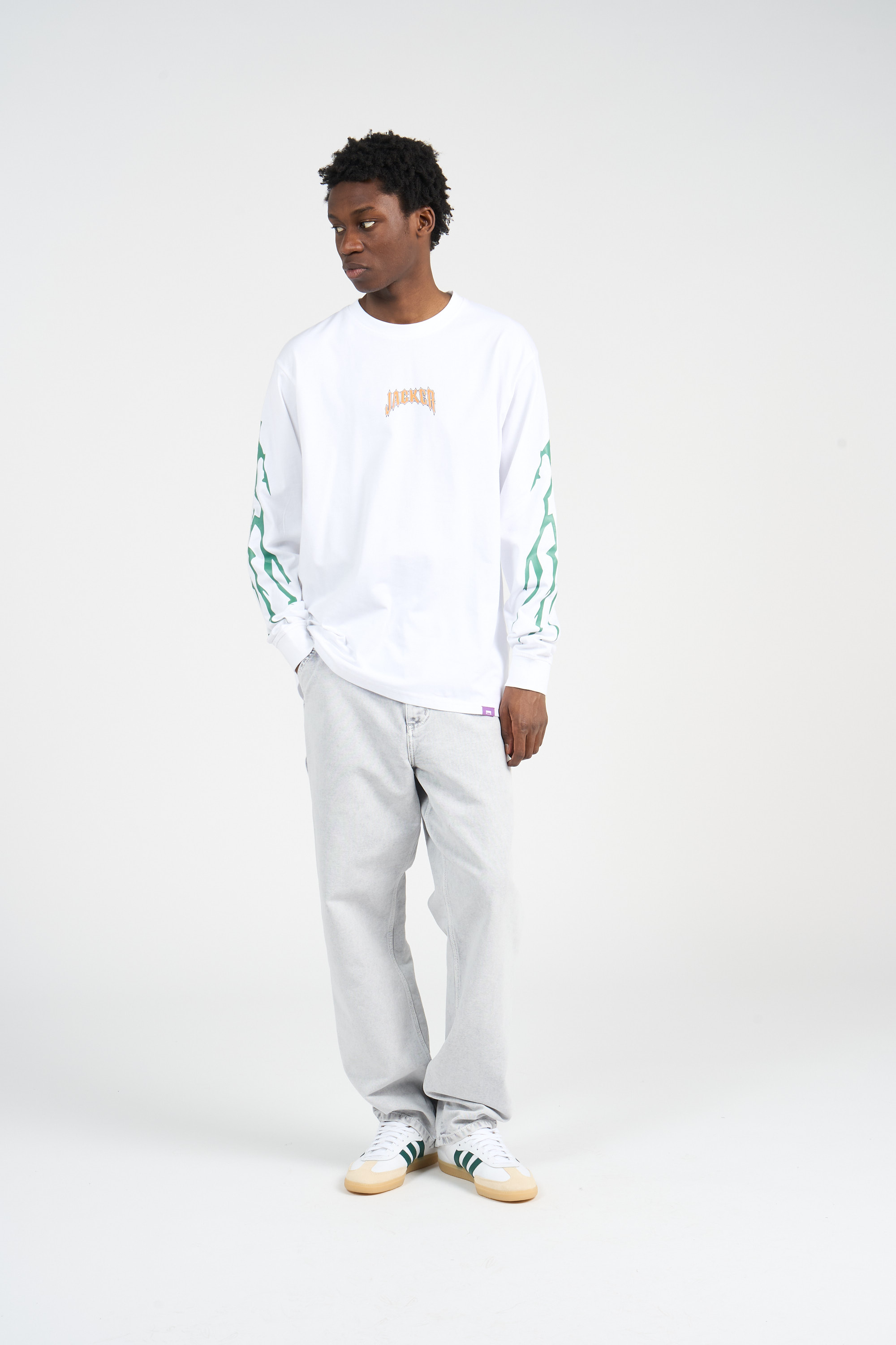 T-shirt White
