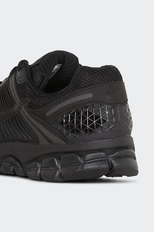 NIKE Sneakers Black