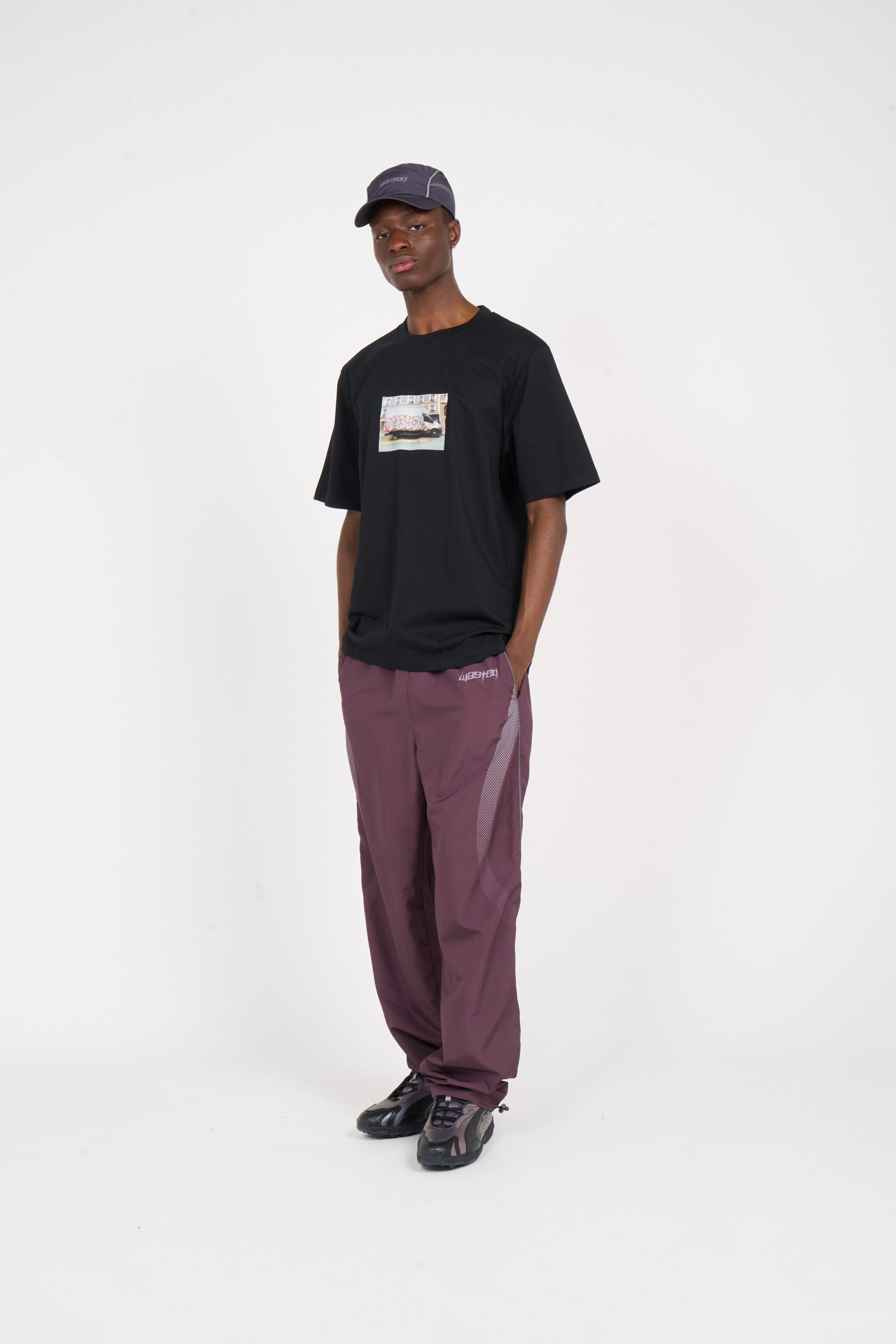 Regular-fit round-neck cotton T-shirt Black