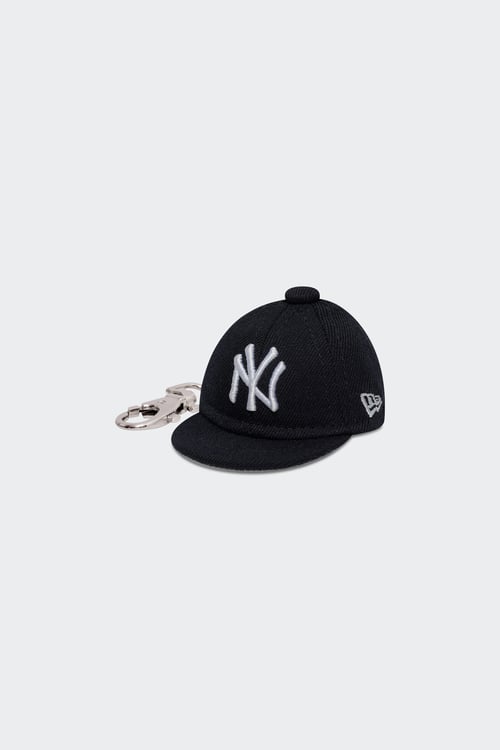 NEW ERA Keychain Blue