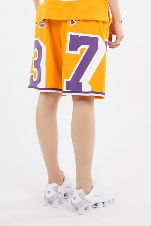 MITCHELL & NESS Short Jaune