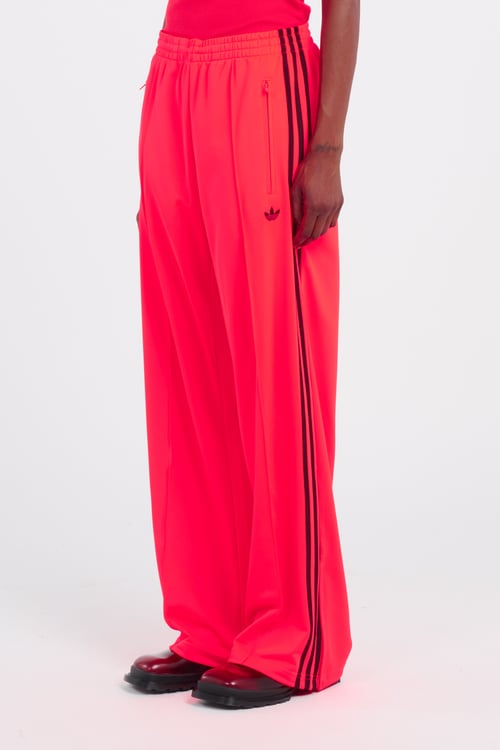 ADIDAS Joggers Red