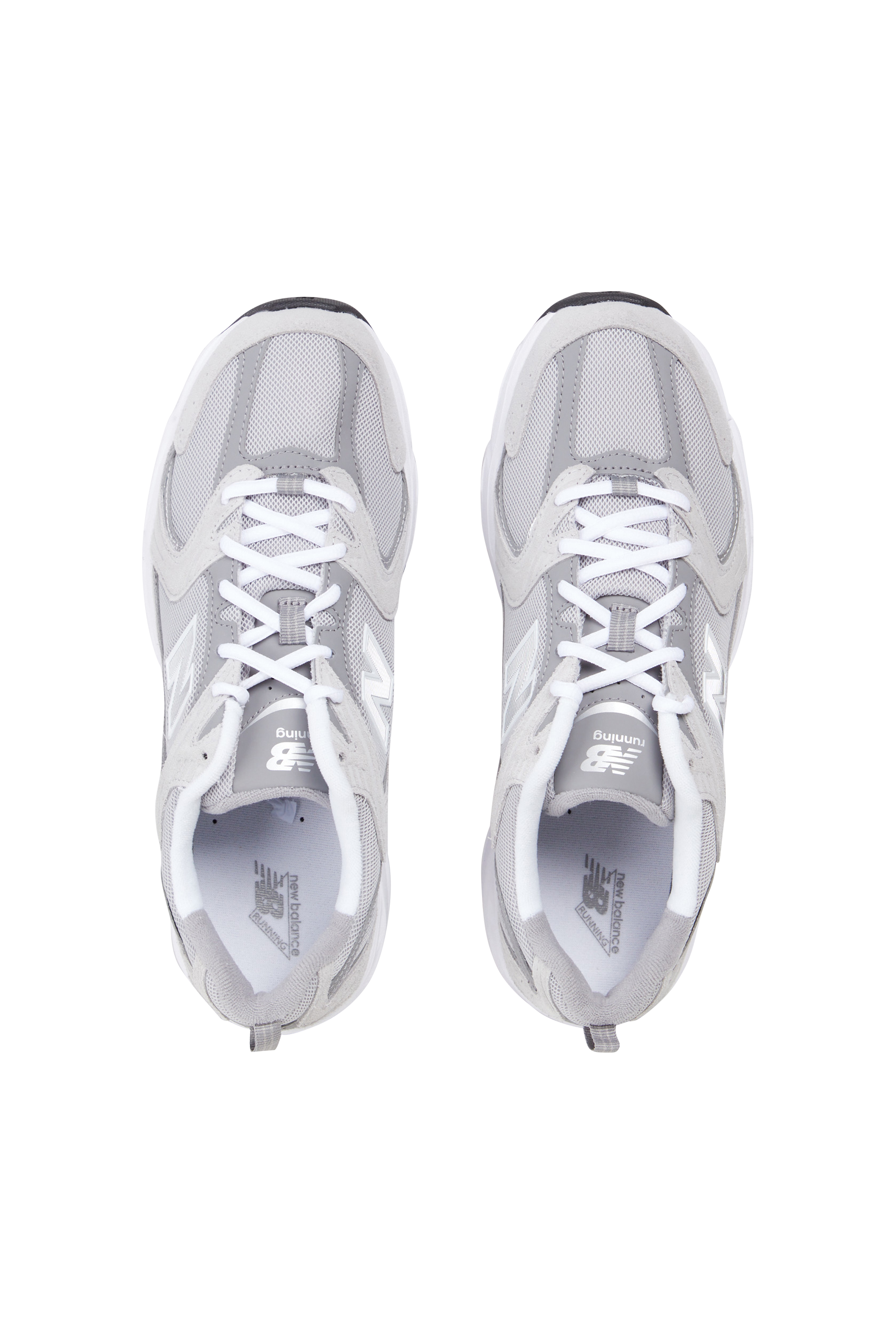 Baskets  NEW BALANCE Gris