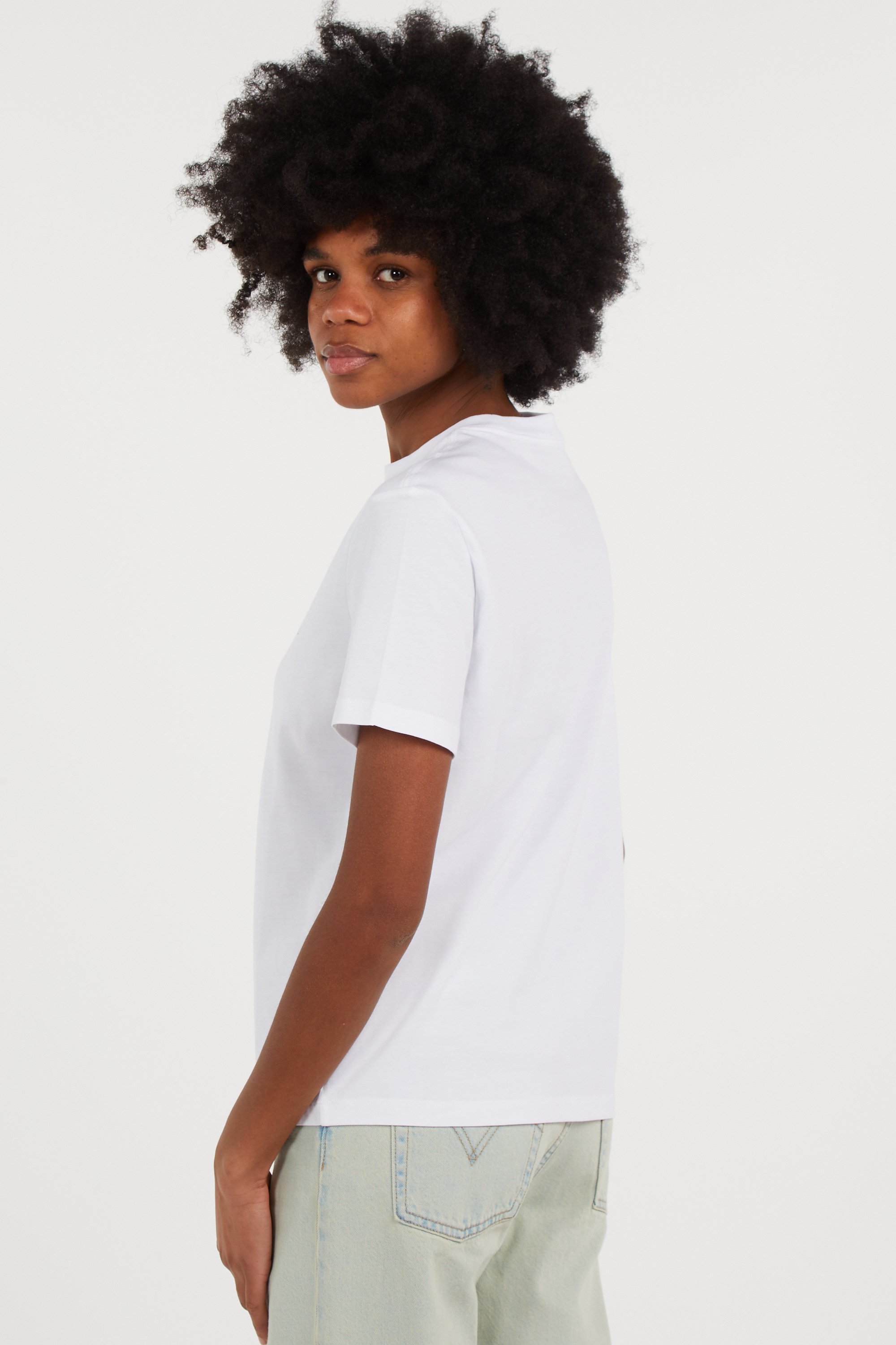 T-shirt White