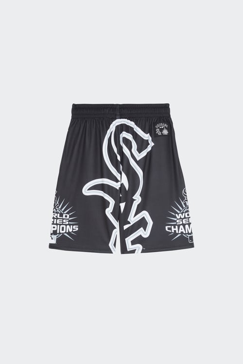 NEW ERA Short Noir