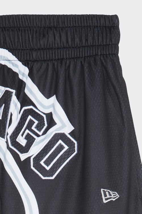 NEW ERA Short Noir