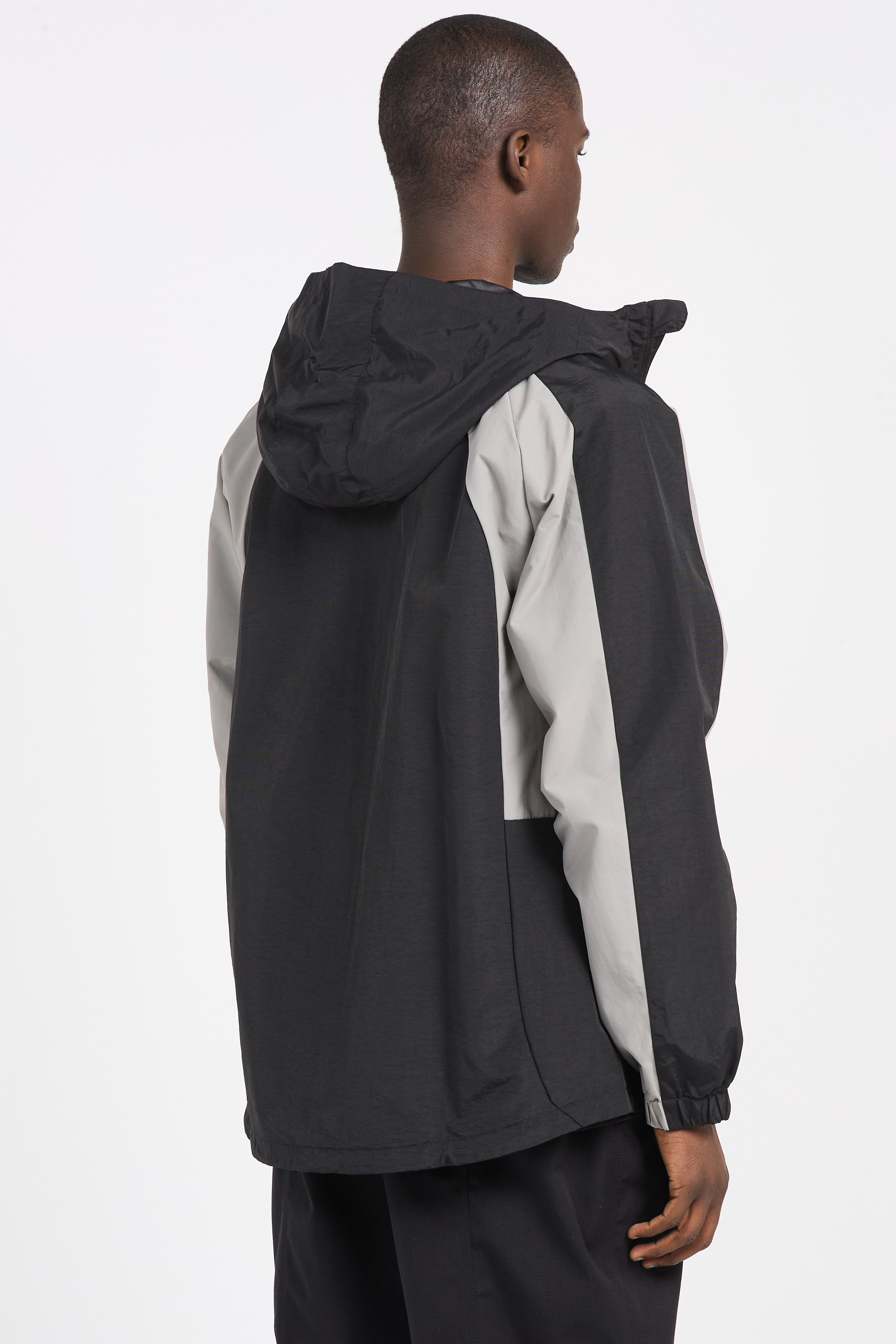 Windbreaker Black