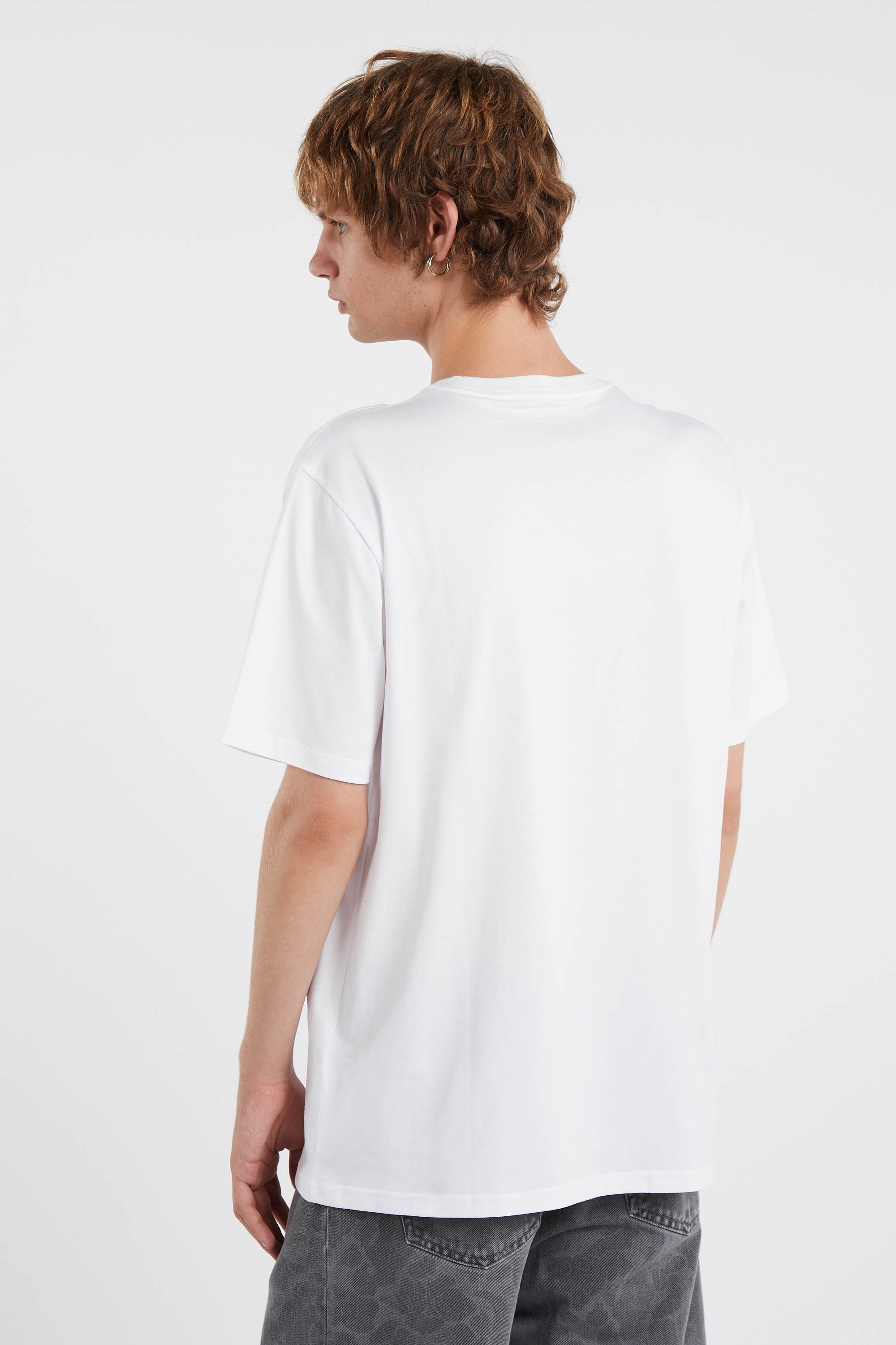 T-shirt White