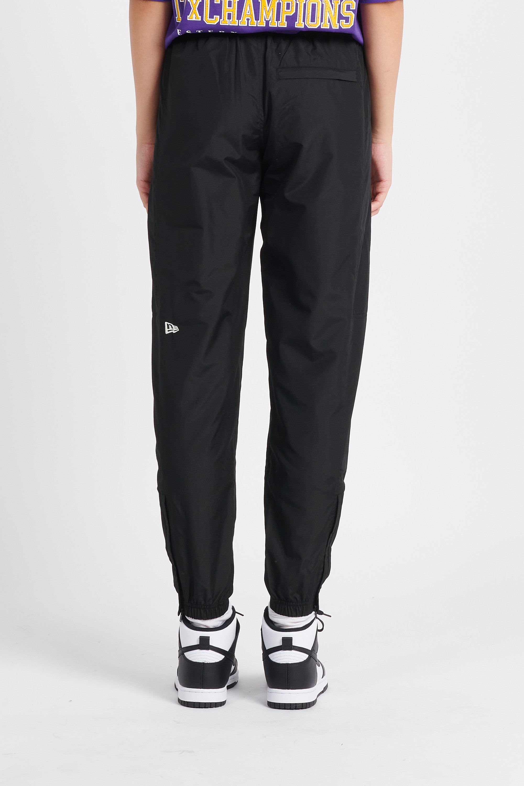 Joggers | Black by NEW ERA Joggers Black